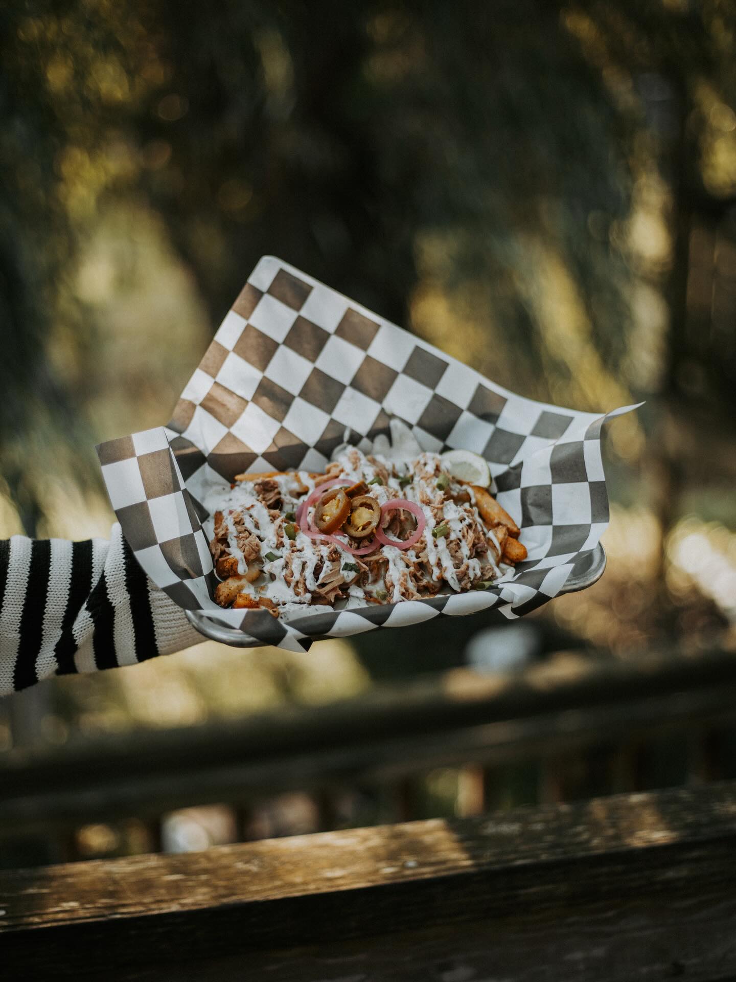 LAST CALL FOR PULLED PORK FRIES‼️👋 here through October 31!
#harvesttable #specialmenu #october #pulledporkfries