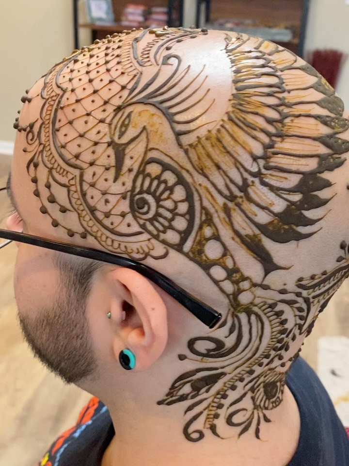 🙏6 years ago, I met Jason when he invited me to create a henna crown — a powerful way to embrace his hair loss and honor his Indian roots through art. 🌿
💗That design marked a time of transformation — and this week, I had the honor of reconnecting with him as he entered another beautiful chapter: his wedding. 💛
💕We incorporated a phoenix into his henna design — a symbol of renewal, strength, and rising through life’s changes. Just like his journey, it represents growth, resilience, and the beauty of starting anew. 🔥✨
🙏Jason shared that right after his first henna session years ago, he met his partner, Ms. J — and that connection bloomed into a lifelong commitment. 🥹
💕To be part of his story then and now truly touches my heart. Wishing these two endless love, laughter, and blessings ahead. 💫
#HennaChakra #HennaStories #HealingHenna #HennaCrown #PhoenixSymbol #HennaArt #WeddingHenna #Transformation #HennaForHealing #LoveStory #bookyourhenna #lehighvalleypa #support #supportlocalartists #womensupportingwomen #womeninbusiness #indianroots