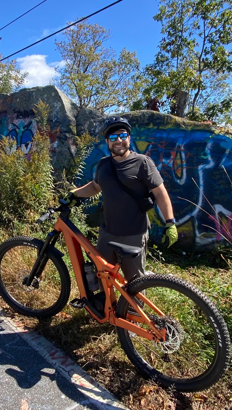 Guided E-Bike Tours! #asheville #northcarolina #828isgreat #guidedbiketours #828 #mountains #ebikes #tourguide @exploreasheville @explorebrevardnc