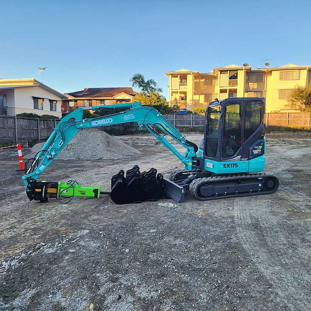 What attachments do you need? We stock a range of buckets, hammers, rippers, compaction wheels etc...
👉 Hire with the Attachments you need ready to go.
#ExcavatorHire #Kobelco #Attachments #HammerHire #SEQConstruction #dryhiredoneright