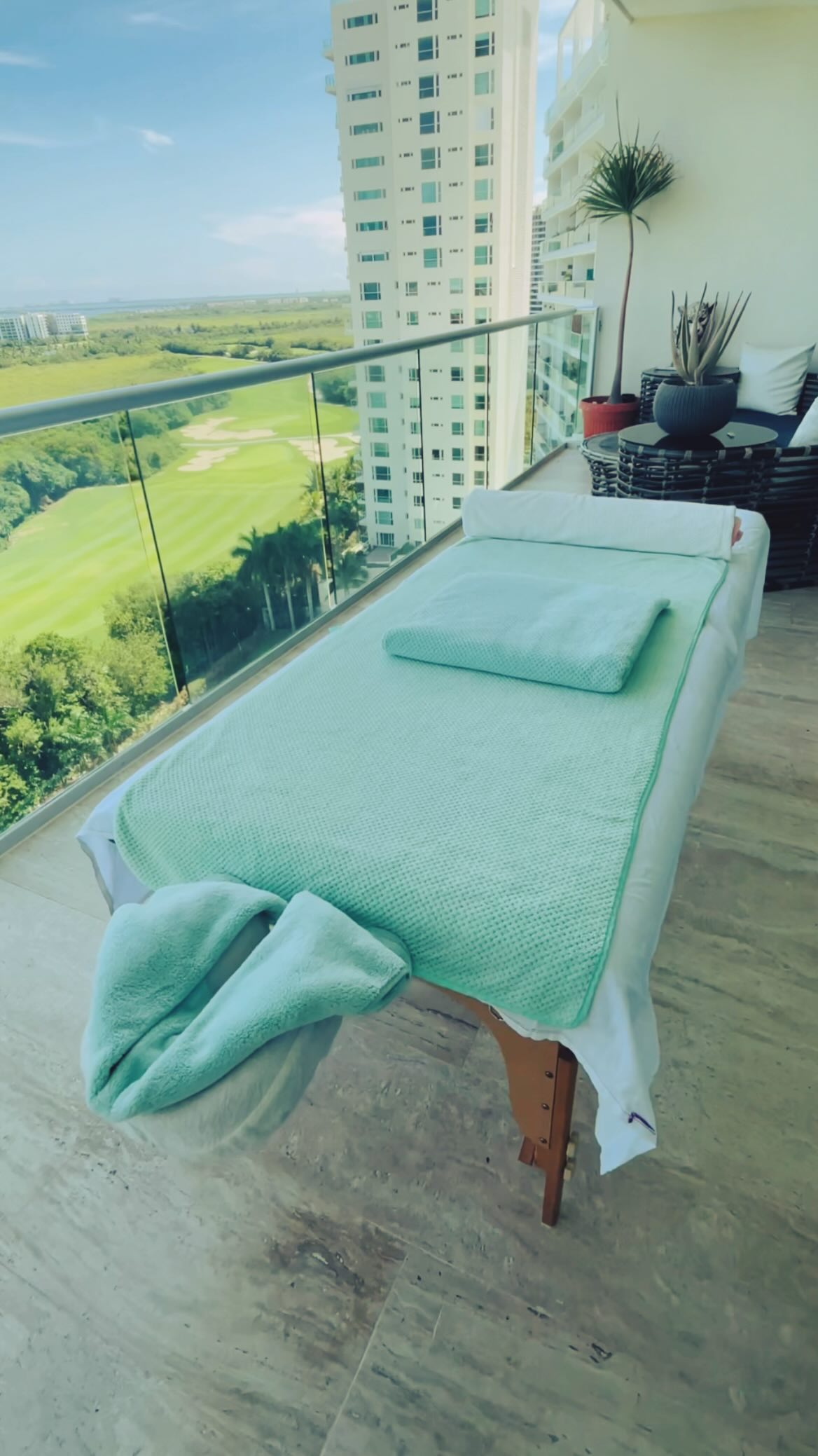 Masaje en tu casa🏡 🙌✨
Servicio a domicilio
Cancún/PDC/Tulum