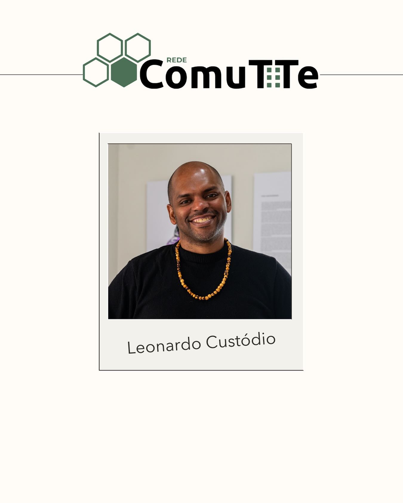 Conheça nossos pesquisadores/as!
Leonardo Custódio é professor associado em comunicação para desenvolvimento e transformação social na Universidade de Malmö, Suécia. Custódio é também pesquisador visitante na Universidade de Helsinki, Finlândia.