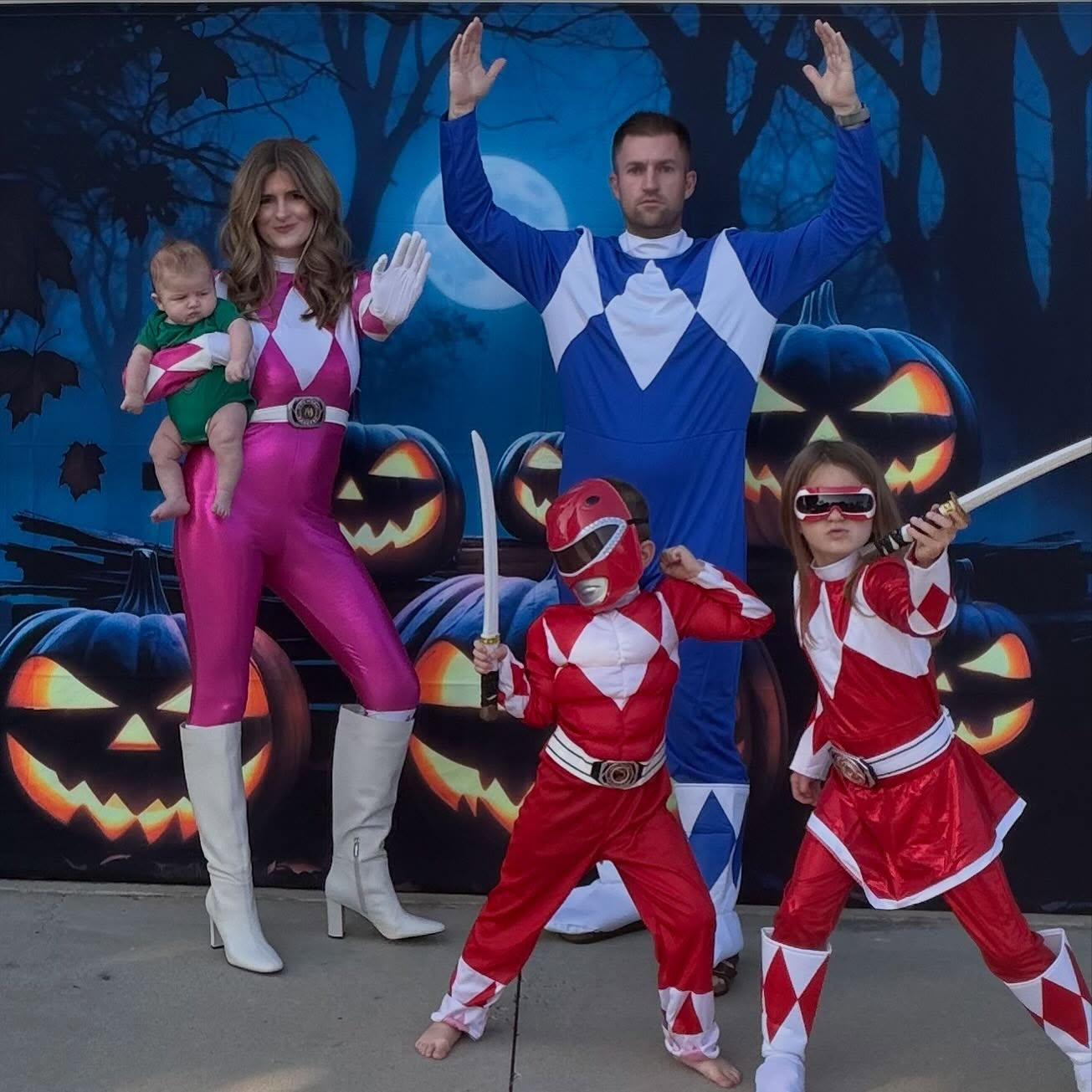 Happy Halloween from me and my Power Rangers crew! 💥🖤🎃