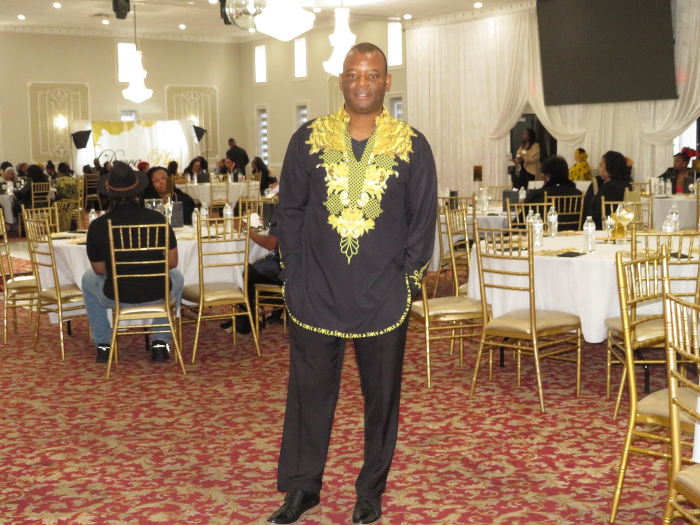 Photos from our Black and Gold 40th Anniversary Celebration! More pictures and videos to come!
💛🖤💛🖤💛🖤💛🖤💛🖤💛🖤💛🖤💛🖤💛🖤
#blackandgold #deccaplus #deccaplusproducts #naturalbeautyproducts #haircare #haircareproducts #healthyhair #celebration #40years #est1985 #black #gold #bestdressed #hairdone #cosmetologist #barbers #anniversary #40thanniversary #satintame #satinpomade #40yearsinbusiness #support #family #hairgrowth #healthyhairproducts #allhairtypes #growing #deccahaircare #scalptherapy #thankful