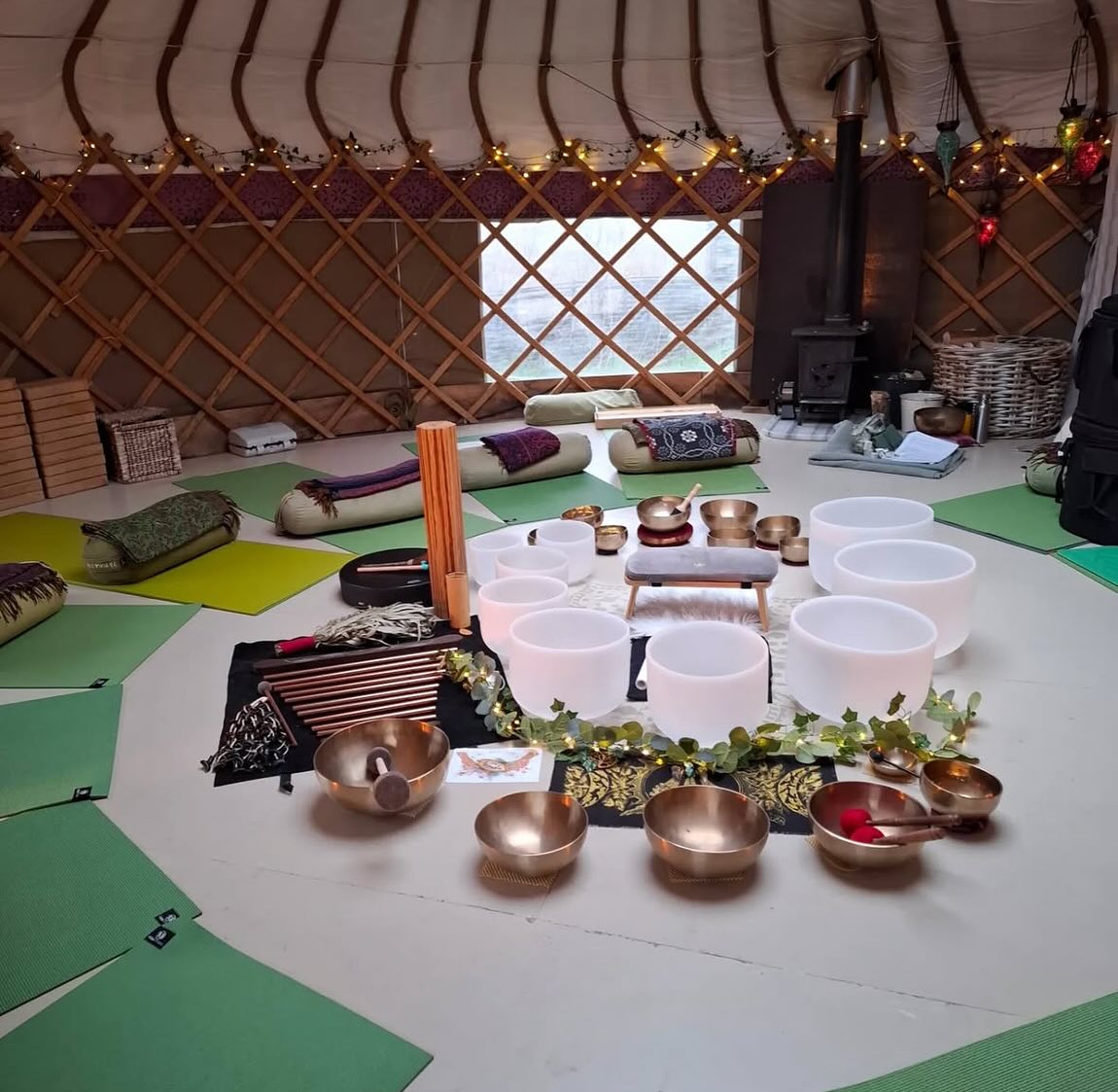 Join Rebecca and Lois this November for a day of yoga and meditation as we transition through the seasons connecting with nature and the natural world around us.
Autumn Day Retreat with Soundbath 🍂🧡
Saturday 15th November 10.15am to 5pm
With Rebecca Oura and Lois Richards
(Only 2 places left!)
In nature, the quietude and harmony of the environment helps to calm the mind, reduce stress, and restore balance to both body and spirit. When we practice our yoga outdoors, the natural elements - air, earth, water, wood, and fire, serve as metaphors for inner balance, grounding us and fostering a deeper sense of connection. The rhythmic flow of breath during yoga mirrors the cycles of nature, reminding us of the importance of pausing, breathing, and being present and become pathways to peace, healing, and harmony within the larger rhythms of life.
Follow the link in our bio to book 🧡