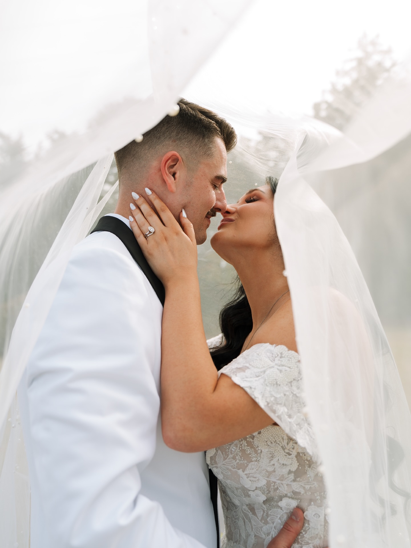 We all have the Etsy Witch Kennedy paid $30 to for good weather to thank for the perfect temps and overcast this past Saturday! But in all seriousness - Kennedy + Dylan’s wedding day was the perfect example of just going with the flow and taking the time on your wedding day to enjoy every moment of it. Everything felt so intentional 🫶🏼
So honored to have documented this day both digitally and on film 🥹 all the photos in this post are digital though.
Cheers to the Montagues! 🥂🍾
Planning and design: @courtneyburtondesigns
Photography: @kaleighmadison.photoandfilms
Videography: @the_keyonce
Florals: @oldfrond
Hair and makeup: @hmbycait
Rentals: @rentalallneedz
Draping and ceremony chairs: @mountainlakeseventrentals
Custom bar and seating chart: @begathered_rentals
Paper: @courtneyburtondesigns
Catering: @eventsbyjraphael
Linen: @bbjlatavola
DJ: @southernsounddj
Dress: @townandcountrybridal
Cake: @batter_up_cake
Venue: @hsvgarden