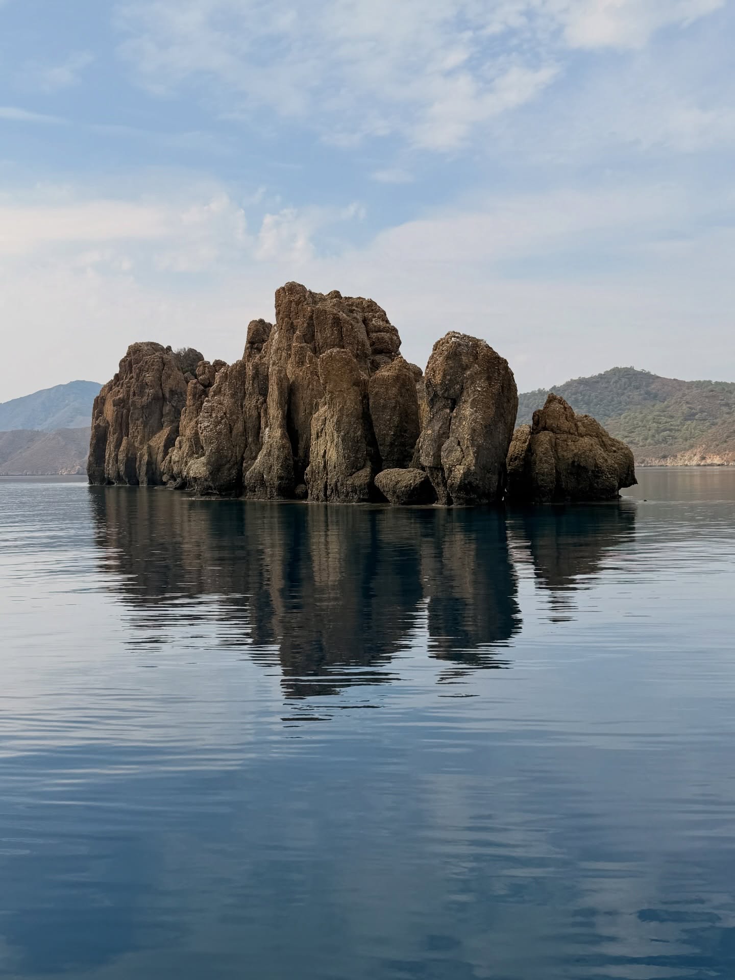 Sezon devam ediyor 🫠
The season is still on.
Here, there’s no such thing as an off-season — these unique bays are waiting for you all year round 😎
MIKNATIS Yachting, Marmaris, TURKEY
#yachtcharter #bareboatcharter #sailing #sail #sailaway #sea #sand #beach #travel #marmaris #turkey #türkiye #bodrum #göcek #selimiye #bozburun #fethiye #sailingdestinations #island #islandlife #lifestyle #love #fun #holiday #tatil #luxury #isolation #beautifuldestinations #reels