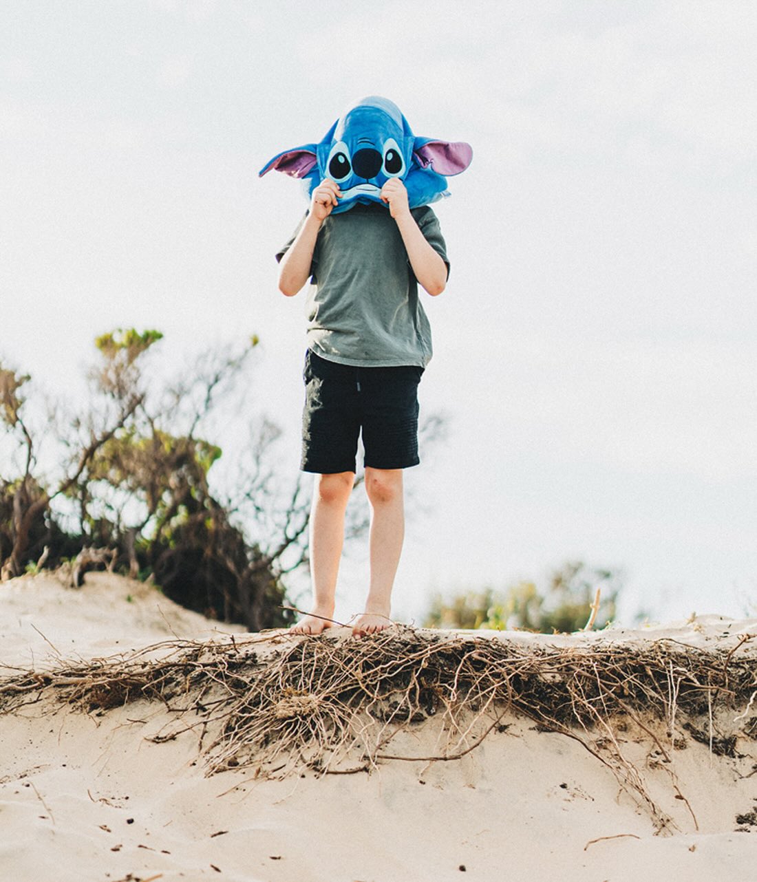 When your superpower is imagination — and you’re not afraid to show it!
.
.
#sydneyfamilyphotographer #familyphotosydney #beachminisydney #kidsphotographysydney #familyphotography #sydneylife #childhoodunfiltered #australianfamilyphotographer #maxfamilyphoto #sydneymums