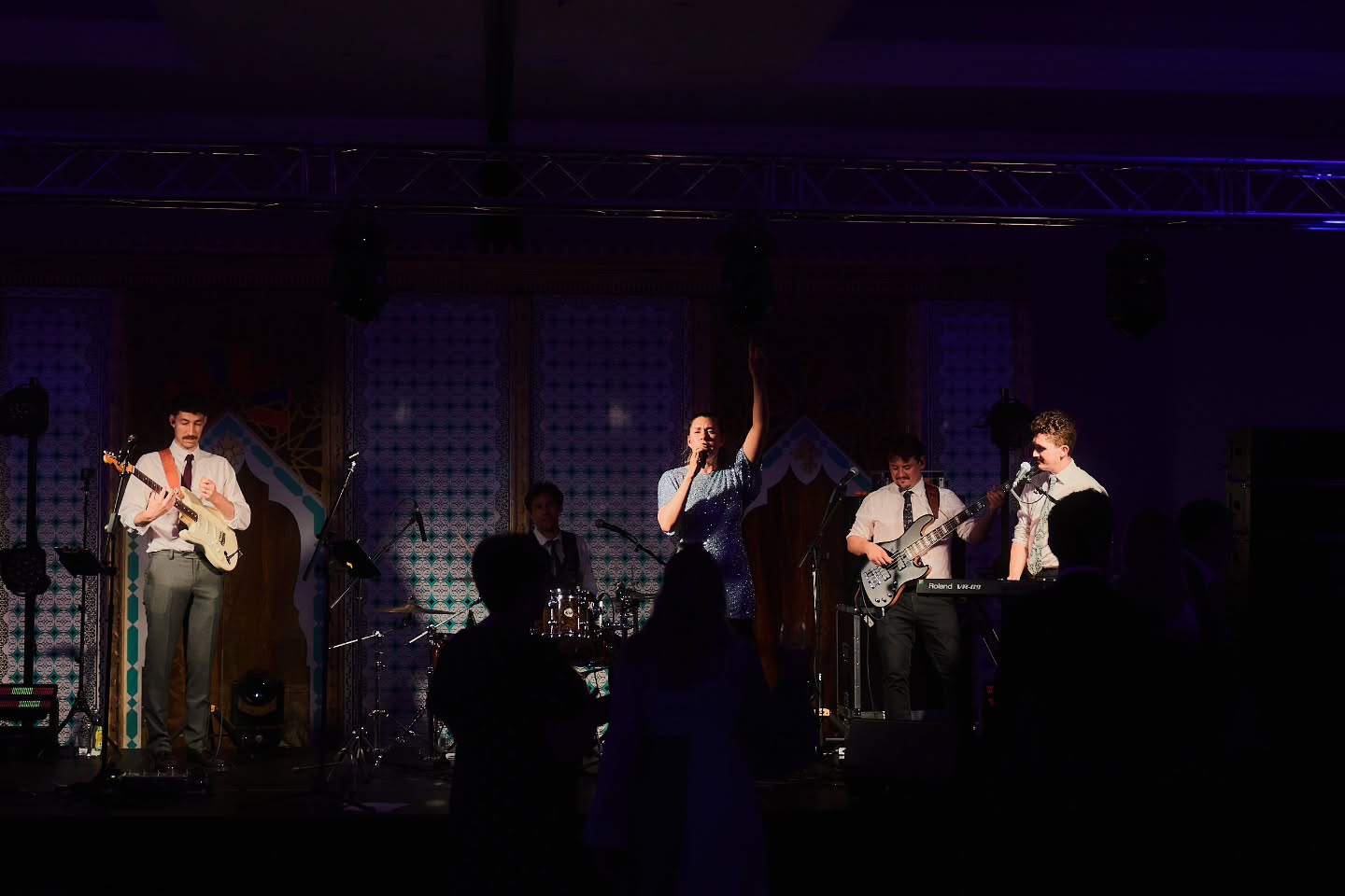 Remember that time we flew to Turkey to play for the Avis Groups 'Shifting Gears' conference?
That was really fun!
Thanks for having us @hiltonistanbulbosphorus @avis @avis.uk ⭐⭐⭐⭐⭐
.
.
.
.
.
.
.
.
#hiltonhotel #corporate #corporateevent #corporateeventplanner #functionband #partyband #internationalband #bandforhire #internationalpartyband #corporateband #avis #music #corporateparty #galaband #galaparty #afterparty #turkishdelight #5star