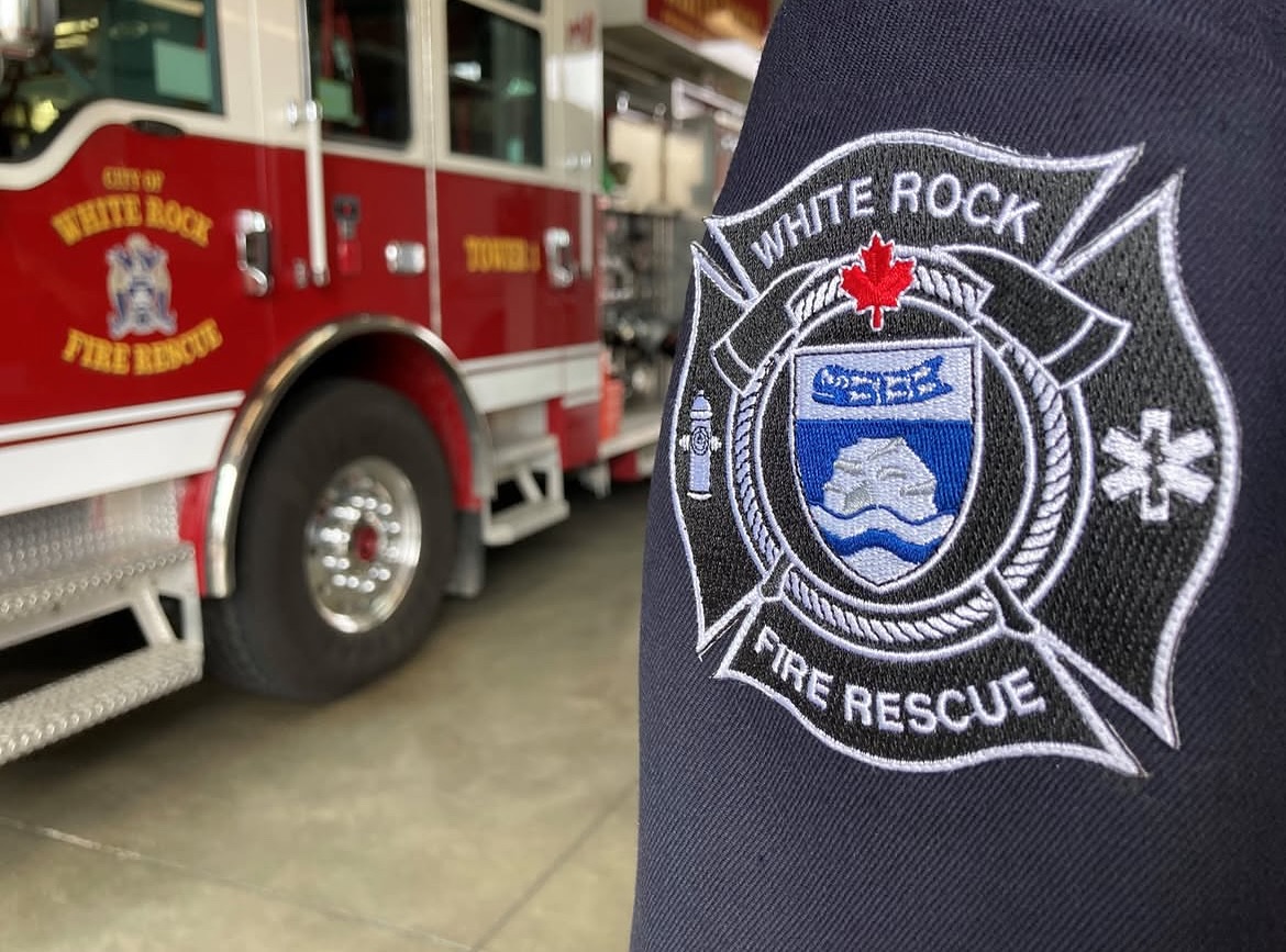 White Rock Fire Rescue is expanding our emergency medical services to better support the community. Fire Fighters are now trained to provide a broader scope of care during medical emergencies, enhancing response capabilities and improving patient outcomes.
This initiative reflects our department’s ongoing commitment to public safety and our evolving role in frontline medical support.
Learn more by following the link in bio of @cityofwhiterock
#WhiteRockBC
@whiterockfirefighters@wrfr.auxiliary