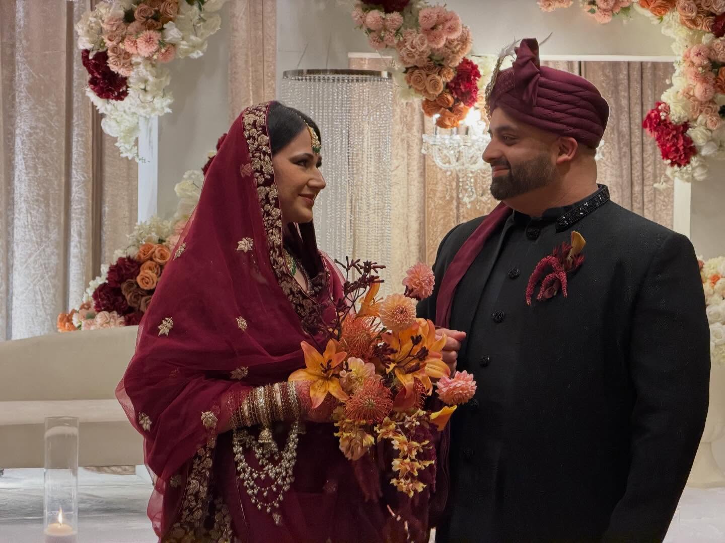 Golden elegance, burgundy passion, and a touch of sunset orange — crafted for a bride whose grace stole my heart. Honored to create this lovely bouquet for such a beautiful Pakistani wedding. What a warming wedding with these warming people ❤️❤️❤️
Wishing you two be happy and loving until all your hair turn grey 🥰🥰
.
.
.
.
.
.
#flowerbouquet
#flowers
#wedding
#modernbride
#weddingreception
#floraldesign
#bridesmaids
#bride
#bouquet
#saratoga
#campbell
#pleasanton
#redwoodcity
#weddingflorals
#sustainability
#weddingceremonydecor
#weddingceremony
#flowerartistry
#weddinginspiration
#weddingidea
#weddingarchflowers
#bayareaflorist
#weddingflowers
#weddingflorist
#pakistaniweddings