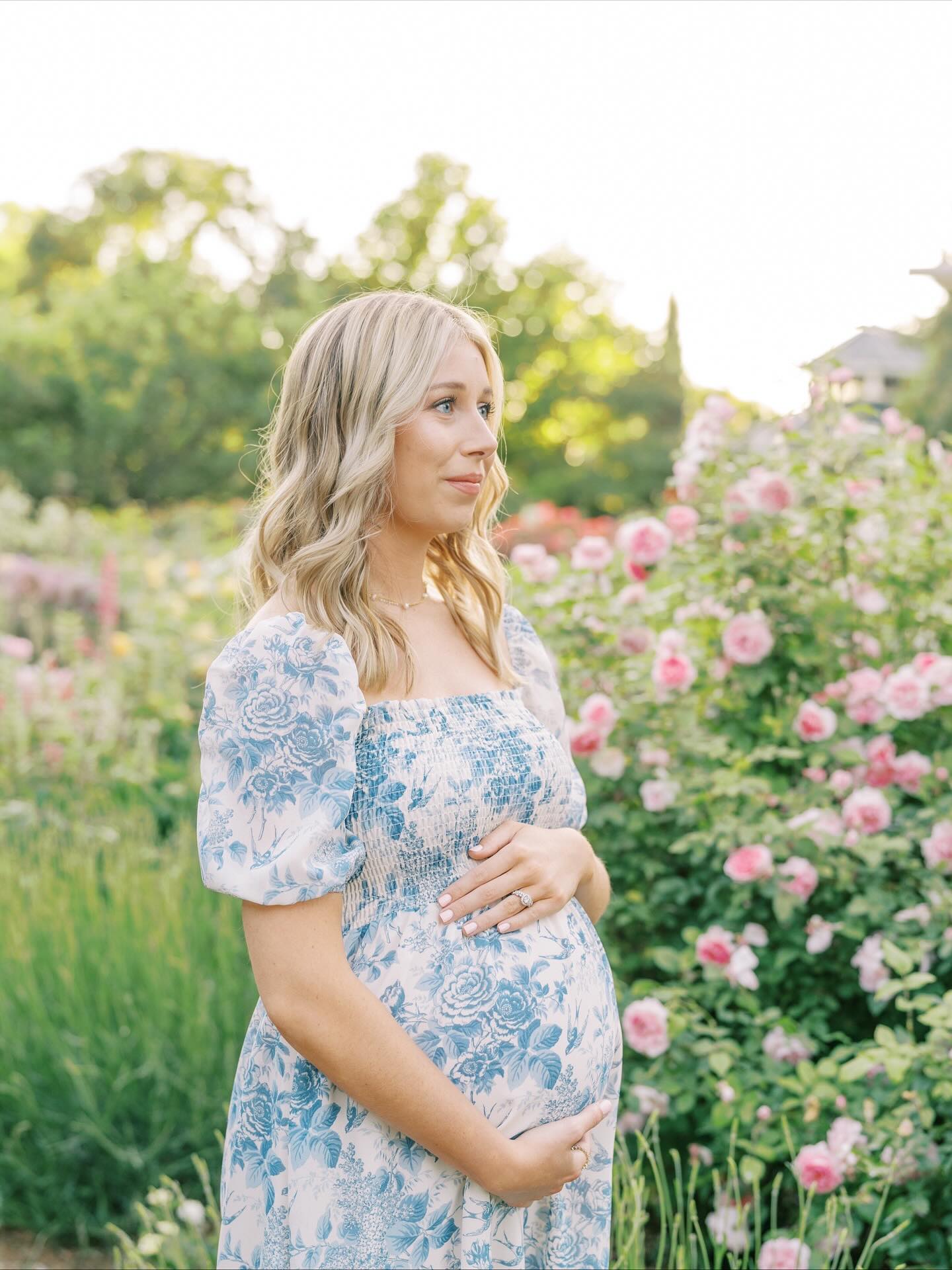 There’s something truly magical about maternity sessions! They are not just about showing off your baby bump, they are about celebrating one of the most beautiful and transformative seasons of your life. The quiet anticipation, the connection between you and your baby, and the love that’s already blooming. It all deserves to be remembered!
Read more about the beauty of maternity photos on the journal! Link in bio 💕
#motherhoodphotographer #motherhood #greenbayphotographer #greenbaymotherhoodphotographer #greenbayfamilyphotographer #greenbaynewbornphotographer #greenbaymilestonephotographer #taylormayphotography