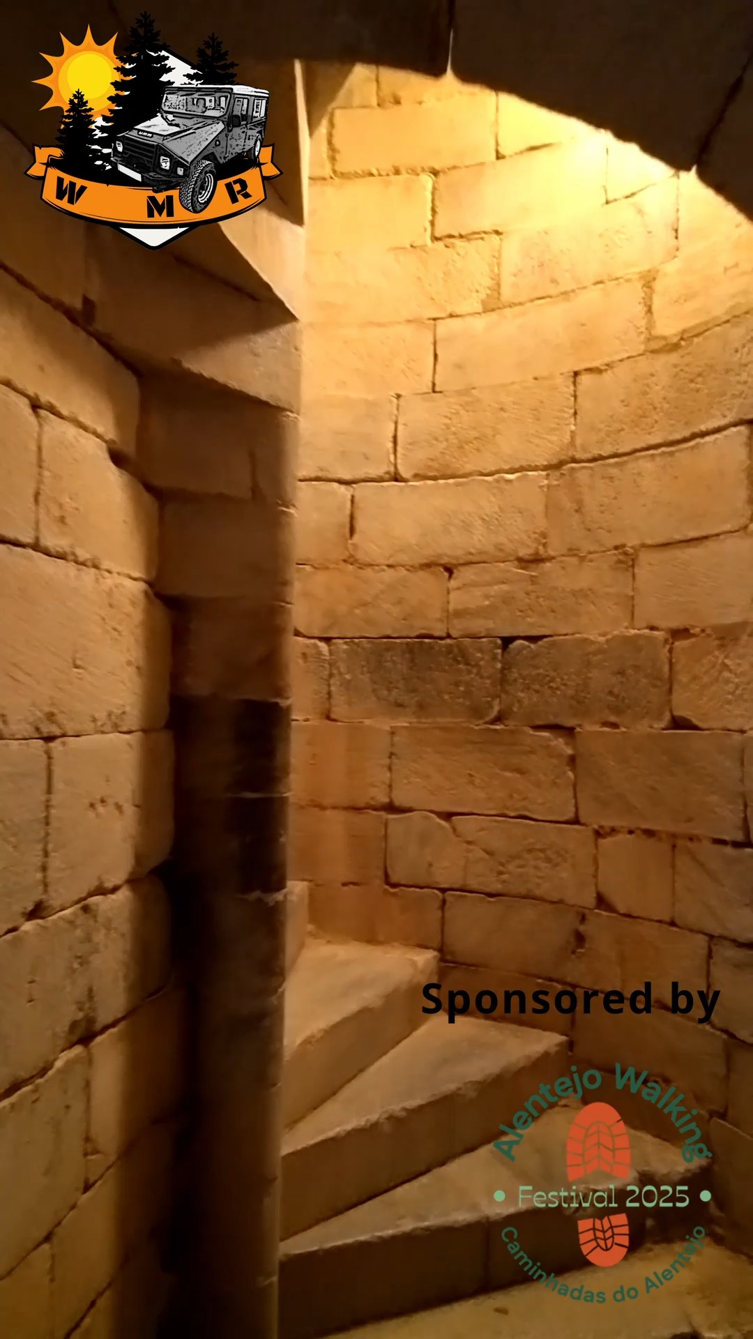 High above the golden plains of Alentejo 🏰🌾 we climbed the ancient walls of Castelo de Beja — once the Roman Pax Julia, later rebuilt by King Dinis in 1310, and still watching over centuries of stories and skies.
From stone to horizon, Beja whispers resilience, heritage, and the quiet strength of the Alentejo 💫🇵🇹
#WesternmostRoute #FamTripAlentejo #AlentejoWalking #Beja #CasteloDeBeja #DiscoverPortugal #MedievalJourney #HeritageTravel #SlowTourism #WanderAlentejo