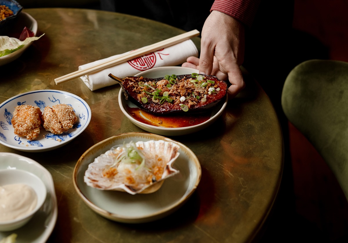 Recent work for @broadsheet.london capturing stunning and delicious @poons_ldn
#broadsheetlondon #londonfood #foodielondon #poonslondon