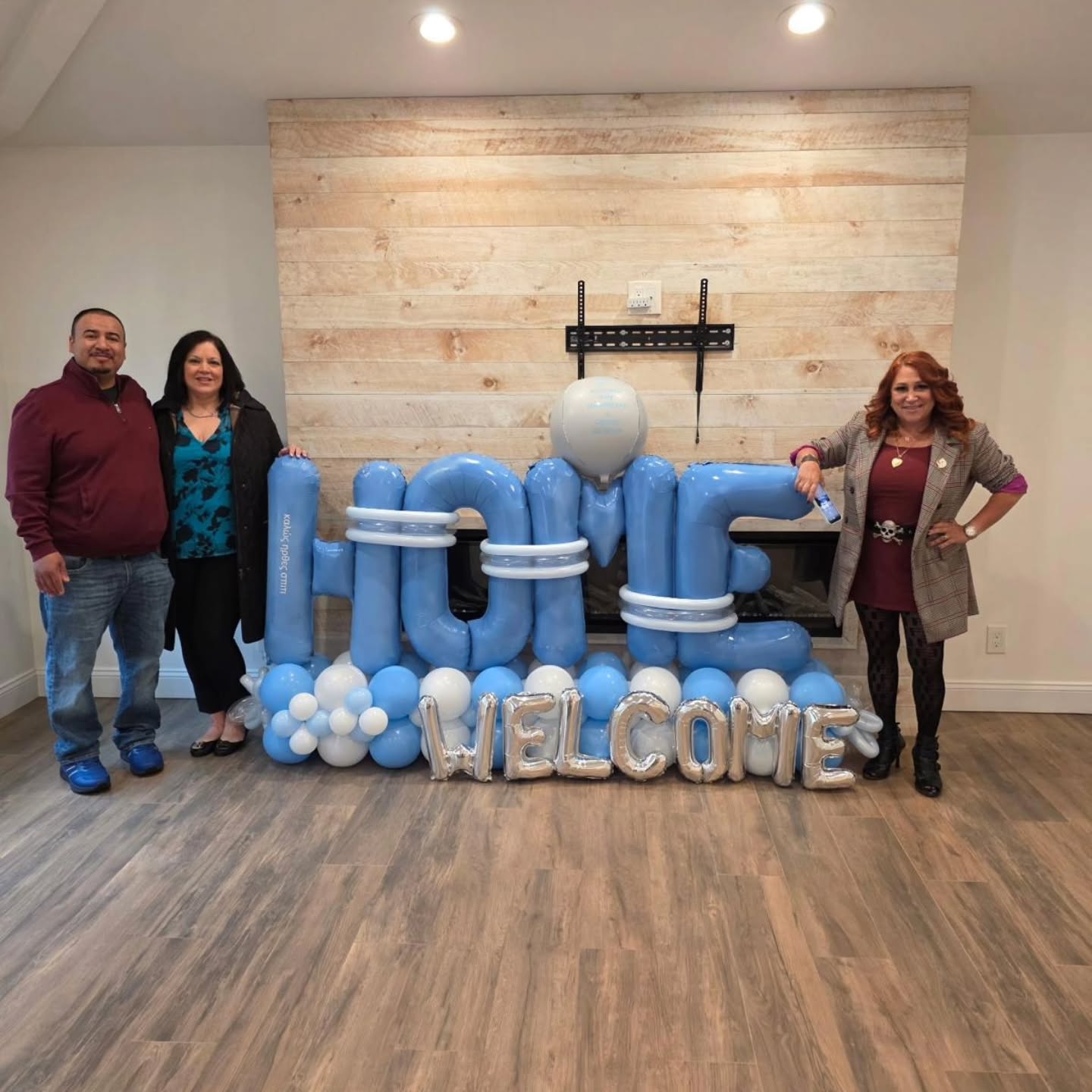 They call her Heather the Hurricane ( THE HURRICANE) - because when it's time to get your home SOLD, she doesn't play!
From prepping your home to negotiating top dollar, she moves fast, gets it done, and leaves a trail of happy clients behind
When others talk about trying, THE HURRICANE is already closing
Ready to list! Let the storm of success work for you
DM or call the Heather the Hurricane today - Your SOLD sign is waiting!
#thehurricanerealtor
#listwiththehurricane
#powerhouseagent
#getitdonerealtor
#topagent
#NJlistings