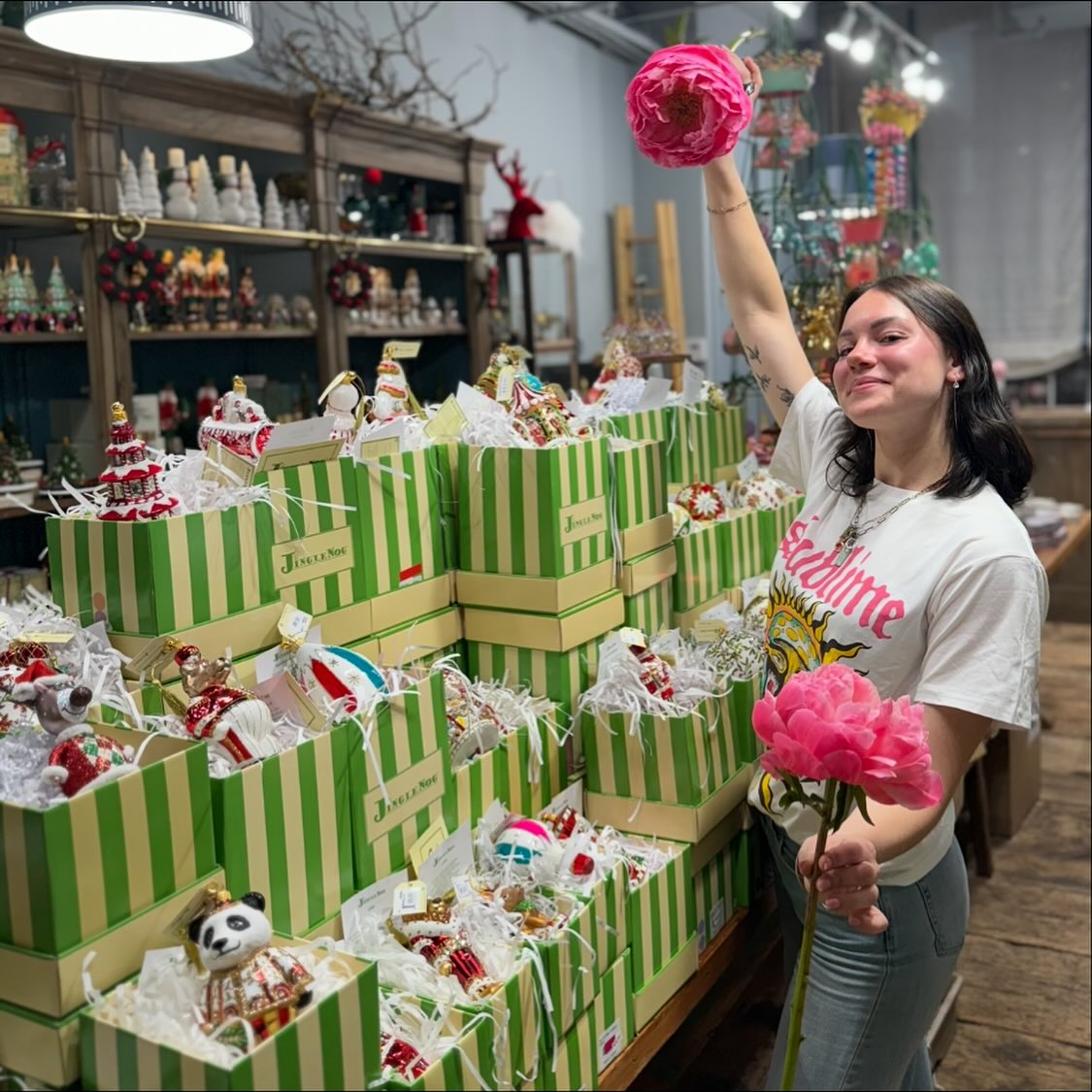 #jinglenog #christmas #peony &#ornaments @ornamento