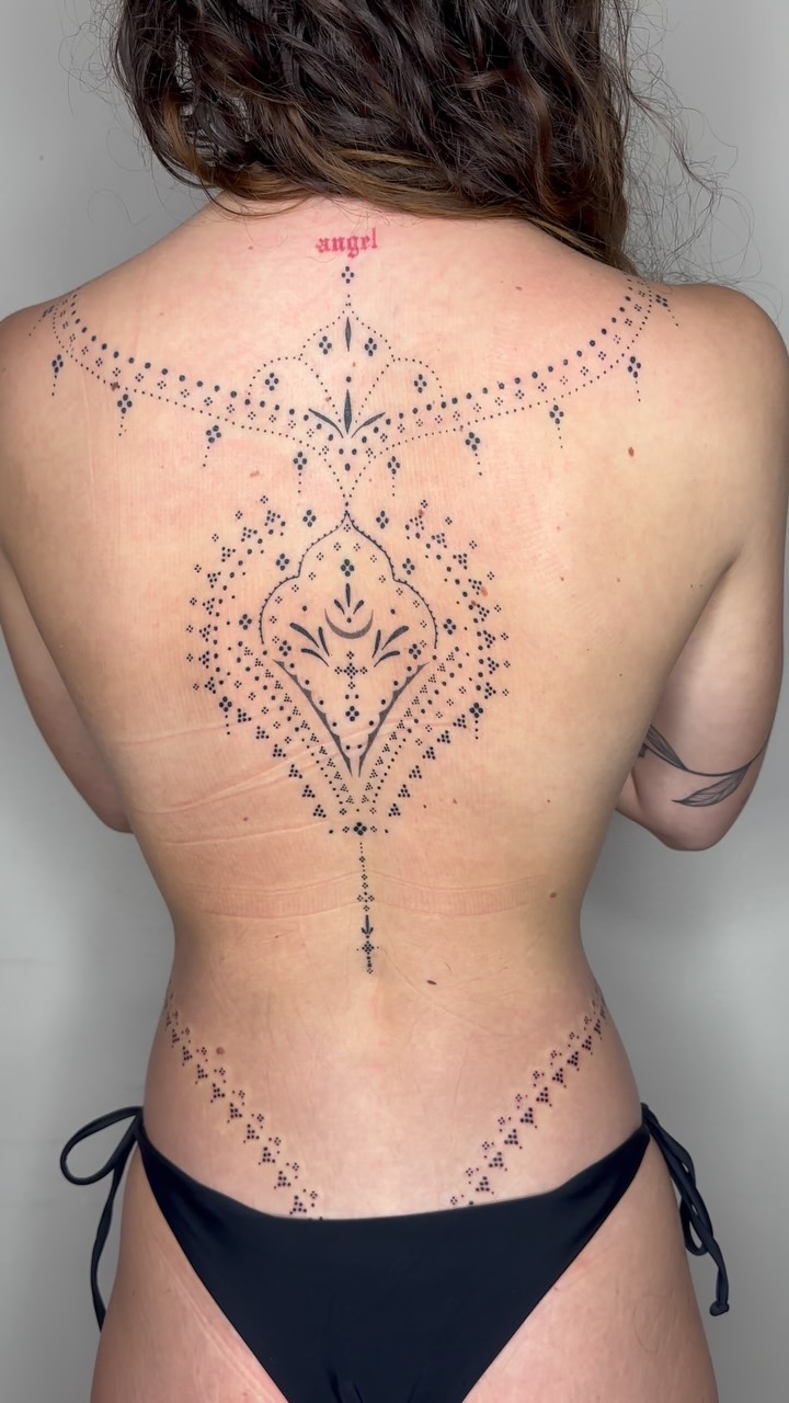 Booking November & December now β¨ Iβd love to do some larger pieces over the hips and back like this! DM me or head to my bio to start on a project like this! ππ«π§πΌββοΈ really special things in the works, announcement coming soon π
.
.
.
.
#ornamentaltattoos #ornamentaltattooartist #austintattooshop #austintexas #atx #austintattooartist #atxtattooartist