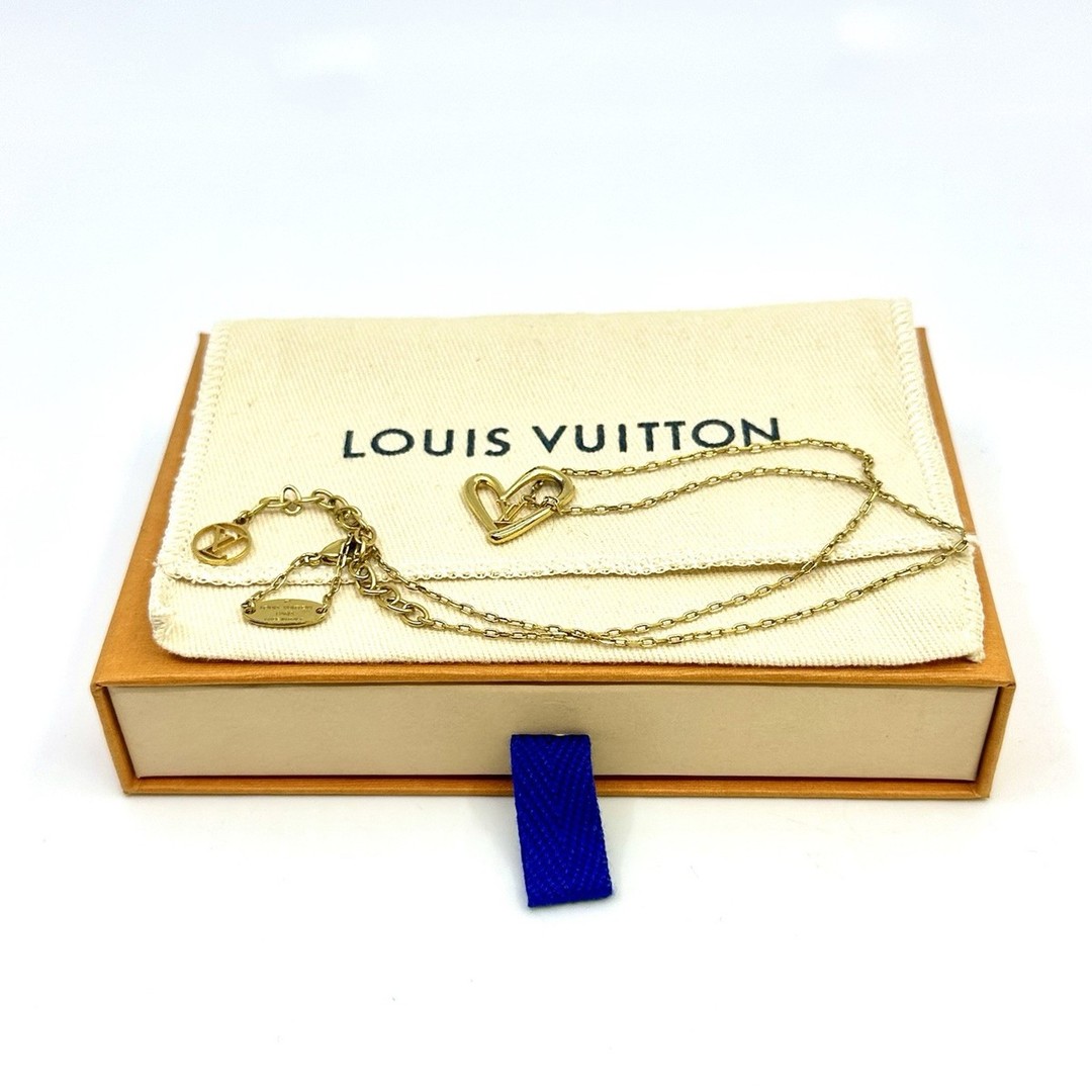 Only $449! Fall in love with elegance! ๐ Shop our stunning LOUIS VUITTON Collier Heart Forin Love necklace, 16" length, made in Italy. Perfect for adding a touch of luxury to any outfit. Don't miss out! โจ #LouisVuitton #LuxuryJewelry #HeartPendant
https://ebay.us/m/Lg1M7J