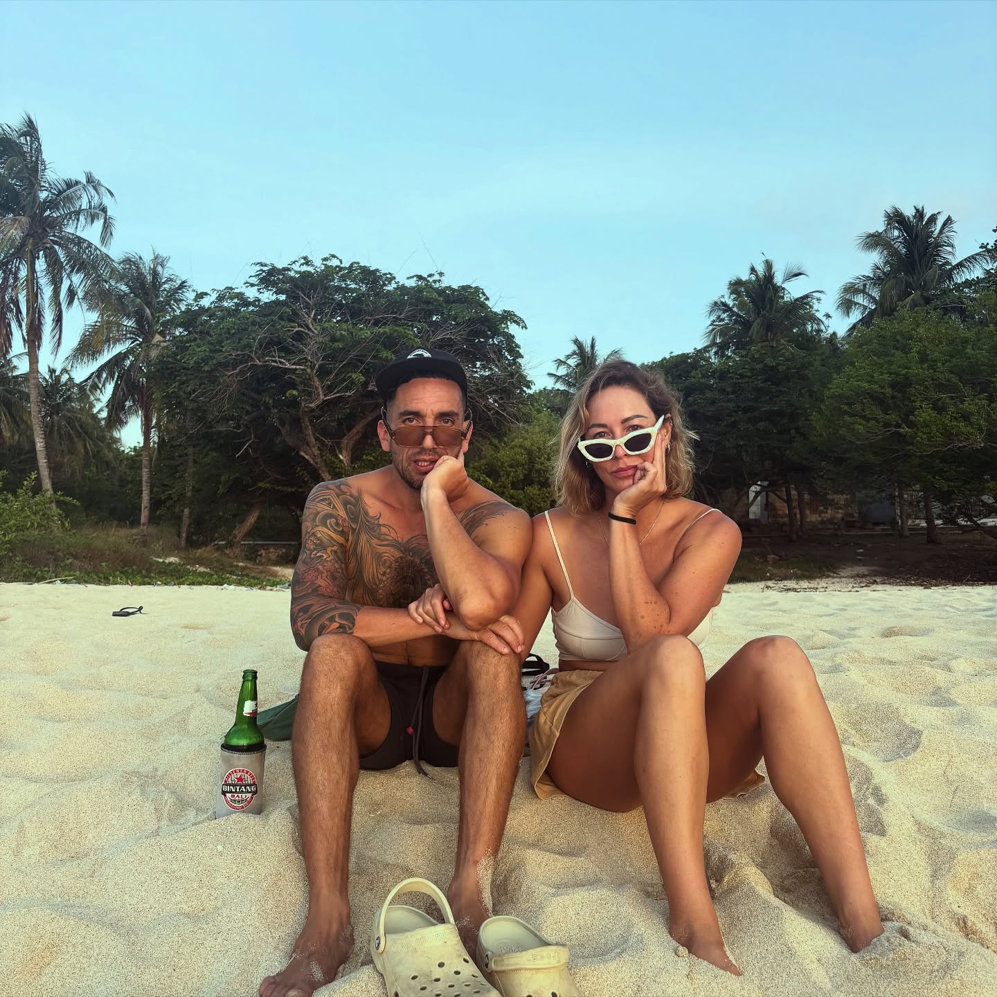 Two wild souls, one crazy ride, side by side. The Cheech to my Chong, let’s make every day an adventure — forever with you sounds perfect. 🚀🌟 💜