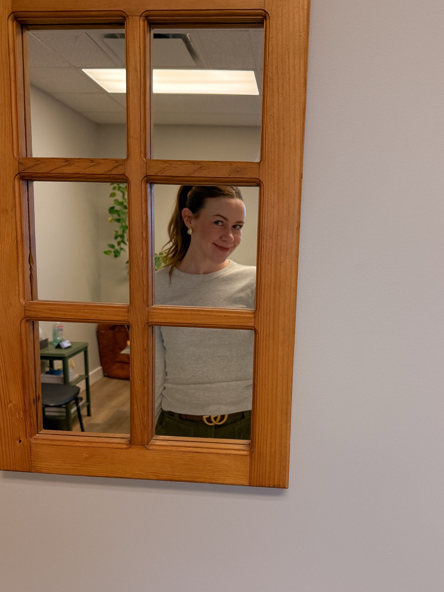 Annual reminder that your health benefits likely renew at the end of the year. Now would be a great time to jumpstart healing as we head into 2026 😊
November and December are notoriously busy, so booking ahead is highly recommended.
The online booking link is in my bio, or feel free to shoot me a message or call the office.