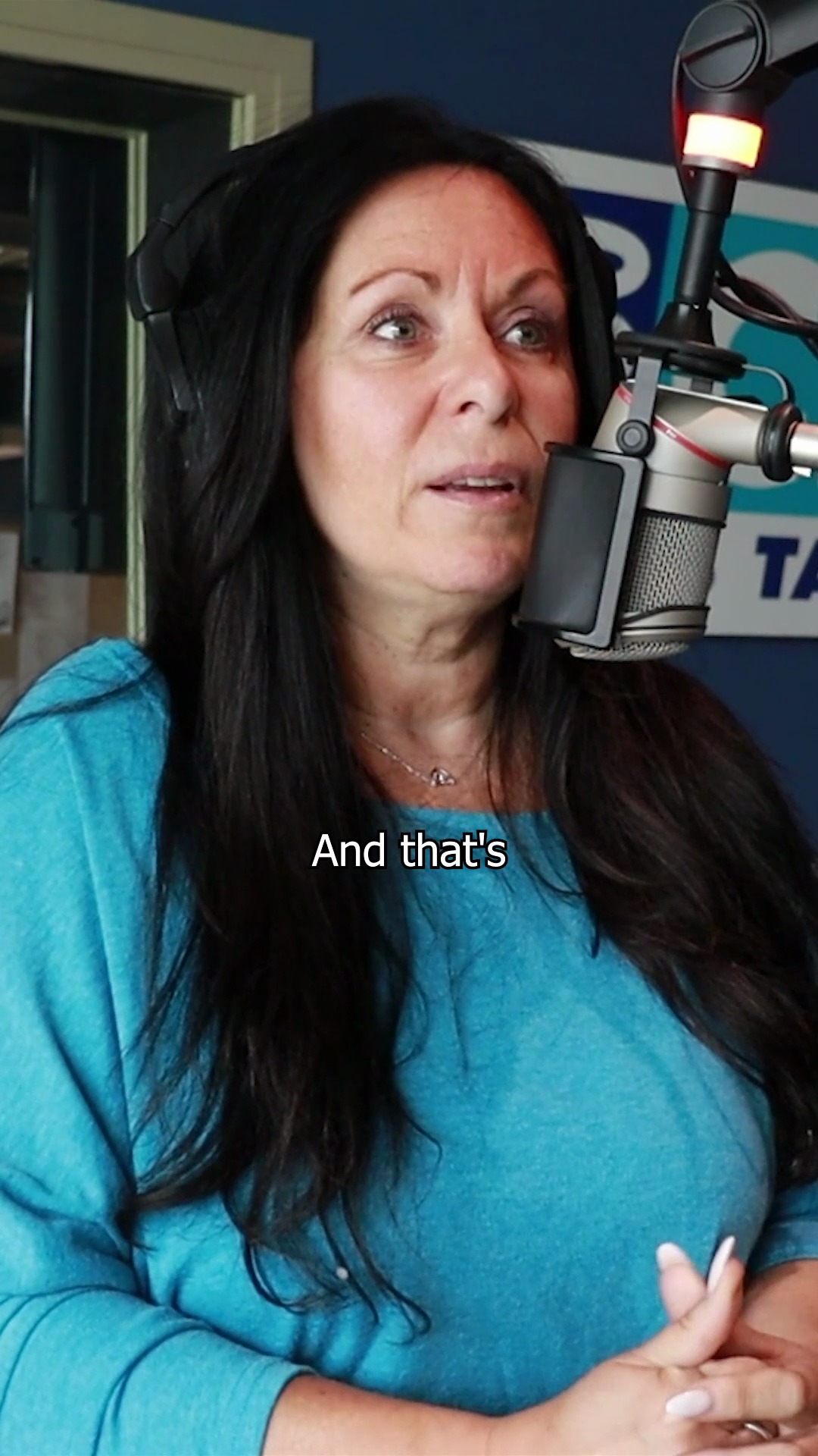 💔 Can you refinance to buy out your ex (or co-owner)?
✅ Yes — there’s a special refinance program that lets you buy out the other person and refinance up to 95% of your home’s value.
It’s not just for married couples — it also applies to friends, family, or co-owners parting ways.
And if you’ve been living separate and apart for 90+ days (at a different address), you may even be able to reuse your RRSP Home Buyers’ Plan for the new purchase.
It’s a unique situation — but absolutely doable with the right plan and paperwork in place. 🏡💪
#SeparationAdvice #MortgageRefinance #MortgageBroker #DivorceAndFinances #RefinanceTips #CanadianMortgage #LisaBelangerMortgages #OttawaBroker #HomeBuyout #MortgageHelp #mortgagebroker #mortgage #ottawa #canada #ontario #mortgagetips #realestate #finance
