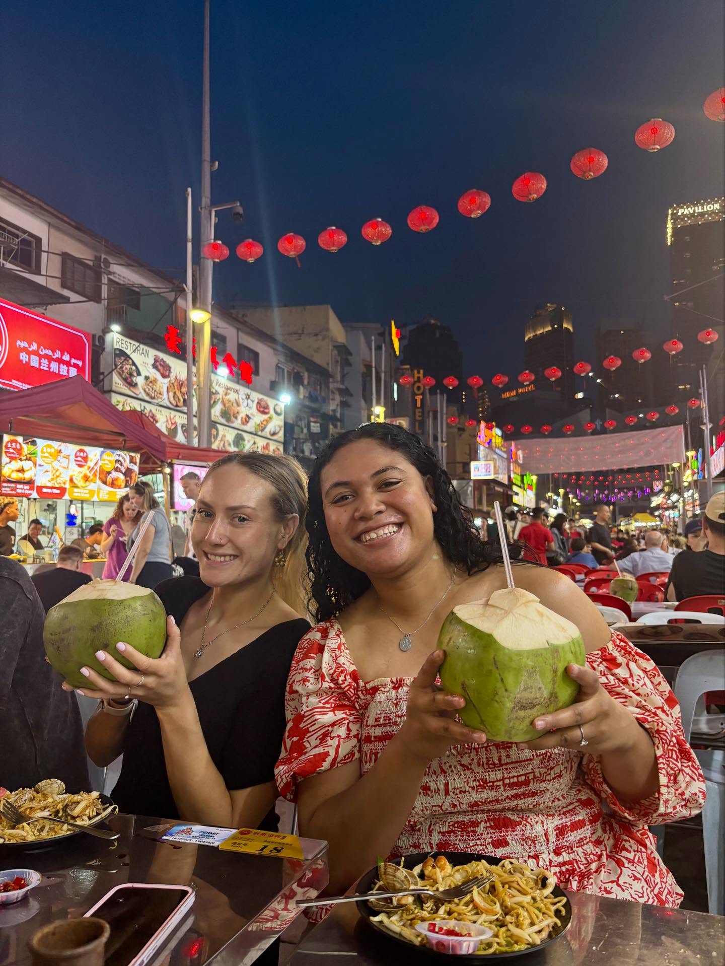 All smiles from Brooke & Lily in KL 🥥 🇲🇾
More pics to come!
