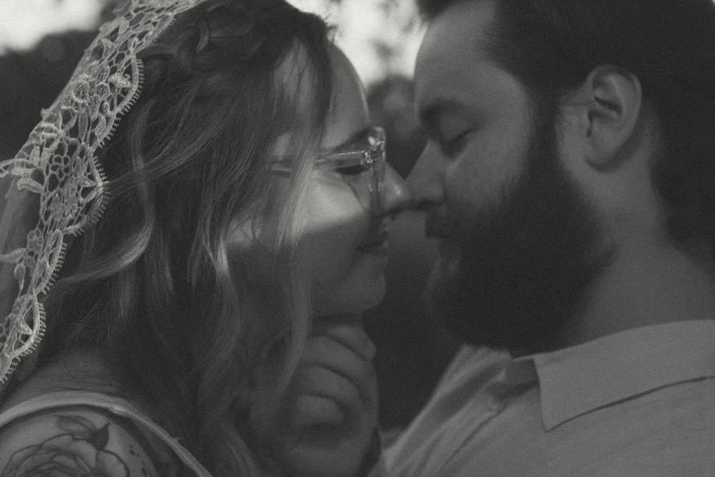 Some moments don’t need direction.
They just happen when two people forget I’m there.
That’s my favorite part of this work.
Keywords: empoweredphoto
michiganweddingphotographer
documentarylove
intimateweddingphotographer
emotionalstorytelling
cinematicphotographer
realcouplesrealmoments
goldenhourlove