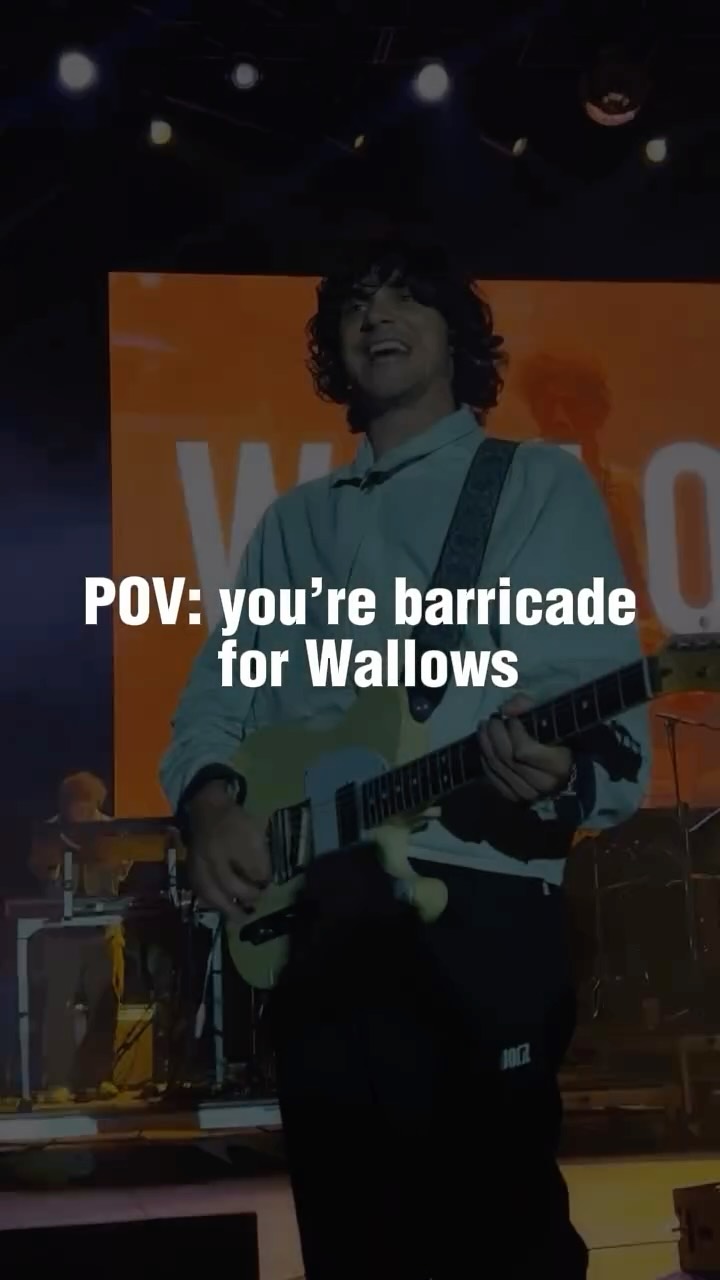 Read all about River’s life changing Wallows barricade experience at All Things Go DC! 🍂
•
•
•
📸: @rivercolosa
•
•
•
#wallows #modelandmore #allthingsgo #atg #barricade #concert #dc #music #fan