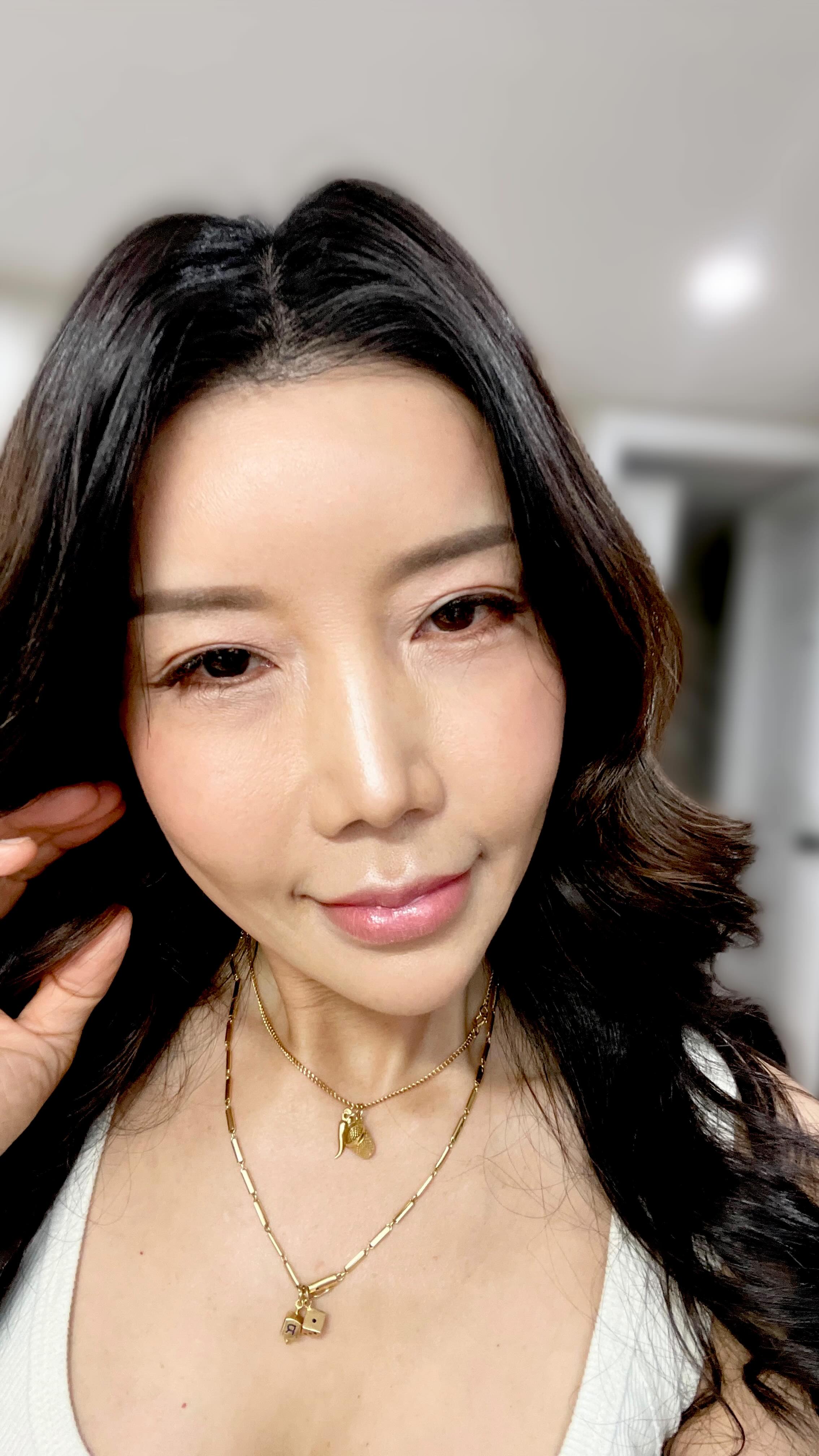 Soft glam made easy ✨ Learn a quick upper lash tutorial for a natural, lifted look. If you love it, don’t forget to ❤️ and save for later!
.
.
.
#SoftLashes #NaturalMakeup #LashTutorial #MakeupTips #SoftGlam #BeautyHacks #QuickTutorial #bostonmakeupartist