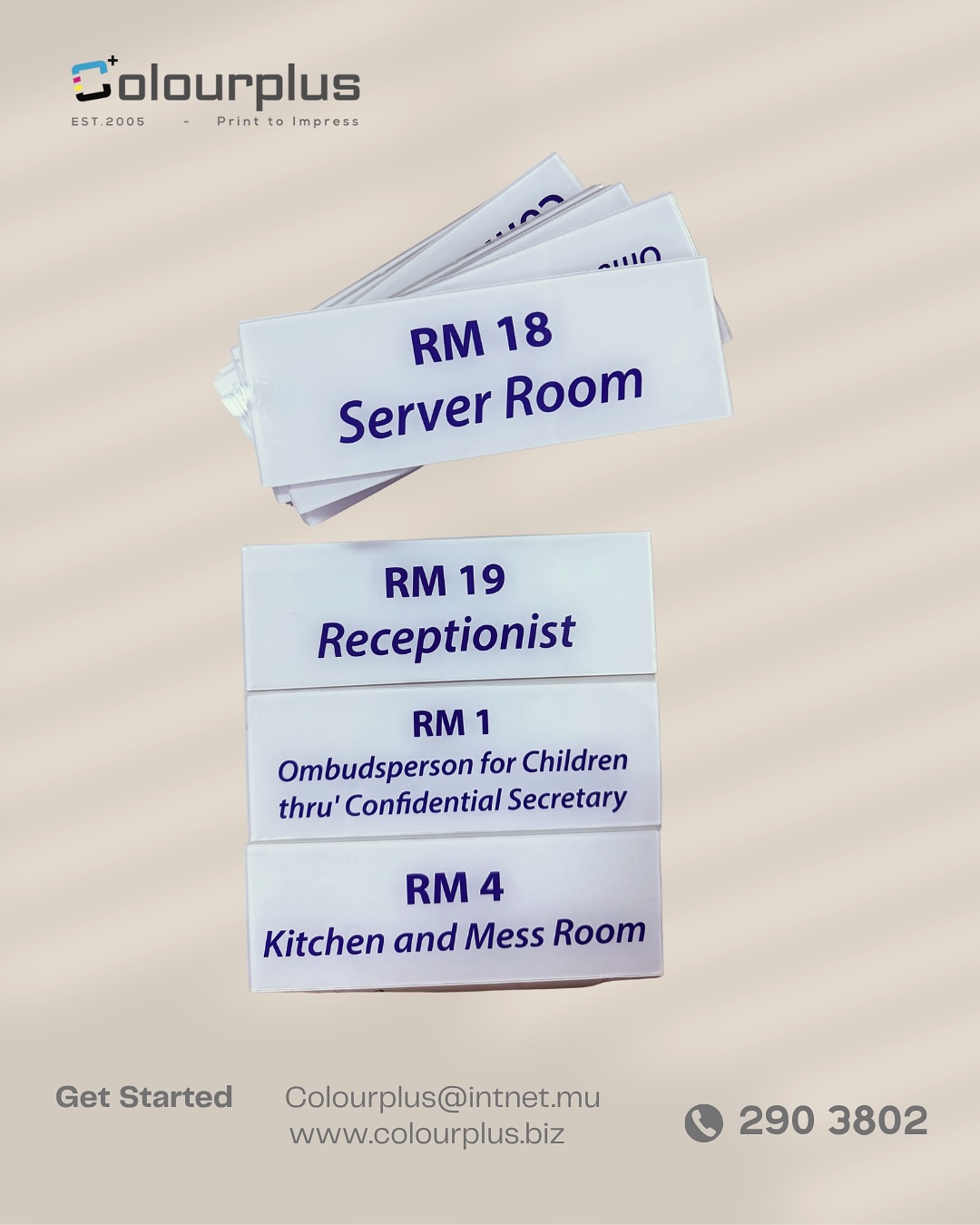 We completed our indoor branding for the Ombudsperson’s space, and it’s looking fantastic!
1.Clear and stylish sign plates
2.Sleek frosted stickers
3.Eye-catching door stickers