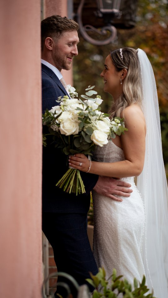 Kerri & Hamish, the new Mr and Mrs Murray travelled down to Northumberland from the Scottish borders to tie the knot at the unique Le Petit Château! Not sure if Kerri buried a sausage 😅 but the sun shone for them nonetheless, a perfect November day! Congratulations guys ☀️💕
I still have some availability for Winter 2026 and lots for 2027 for please get in touch to discuss your wedding film 😊
Www.armellefilms.com