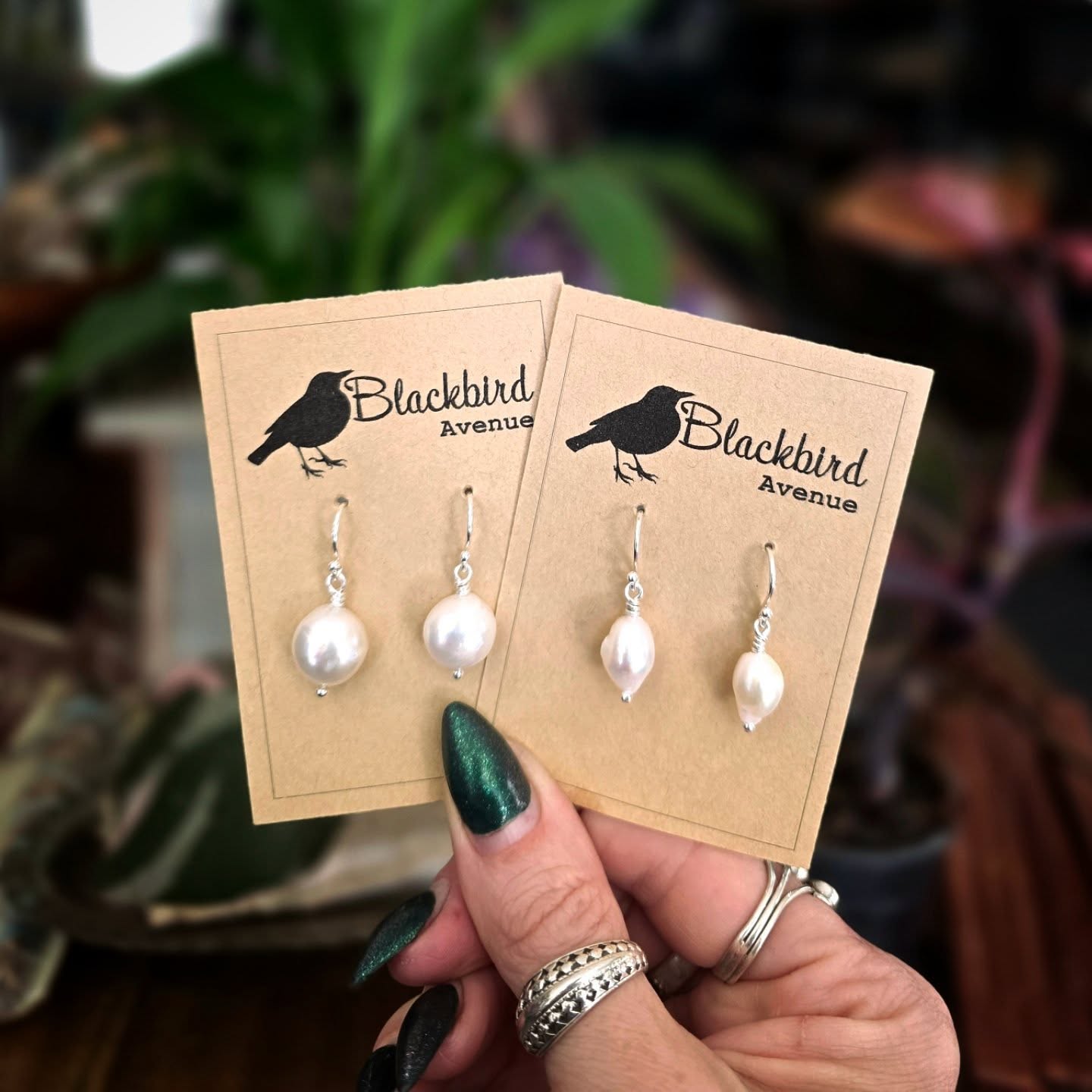 Baroque Freshwater Pearl earrings - the perfect little stocking filler 🦪
Crafted in-store with sterling silver pins & hooks, Freshwater Pearls emanate good vibes, which help to clear the mind, promote sound sleep & relieve mental tension.
Pearls are a constant reminder that we have the powers of protection stashed within us & that we already have the knowledge we need to keep ourselves balanced & safe 🤍
#blackbirdavenue #yarrajunction #upperyarravalley #baroquefreshwaterpearls #pearlearring #pearlearrings #crystaljewelry #crystaljewellery #gemstonejewelry #stockingfillers