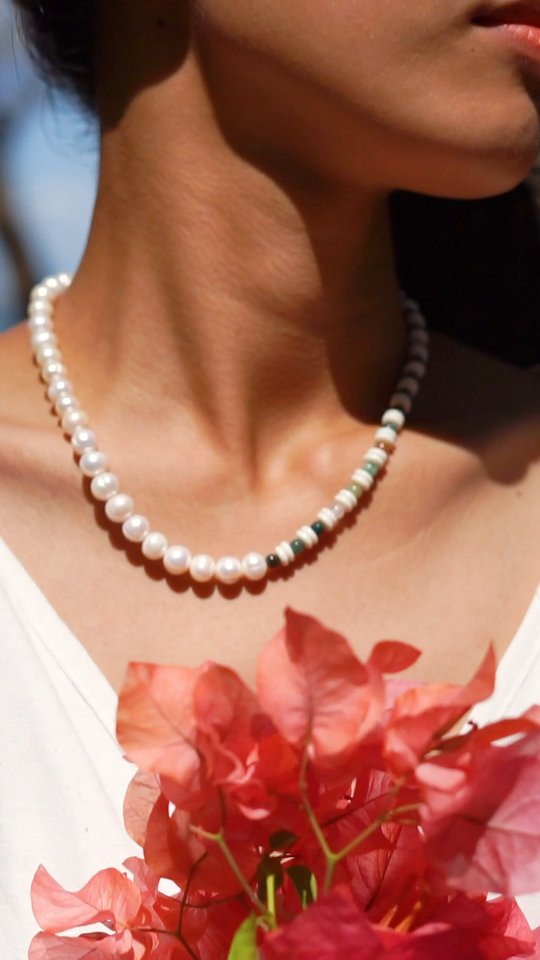 Go big, bold and pearly ✨️