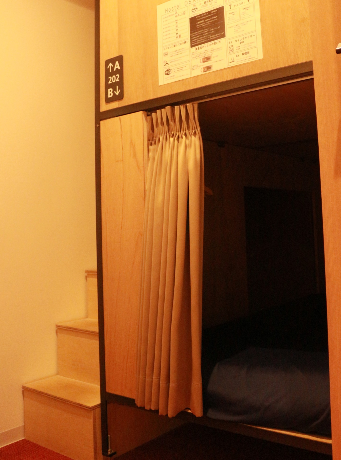 Checking into a hostel means checking into adventure.
Shared kitchens, shared laughs, and memories that do not fit in a suitcase🧳😄
======================
Where elegance meets adventure, and every stay feels like home.
📩 contact
contact.hostel-osaka@meishin-group.co.jp
☎ 06-4301-5466
======================
#dormitory #dormitorylife #memories #民泊 #ホステル #ホステル暮らし #hostel #hostellife #travel #travelawesome #トラベル #大阪旅行 #japan #osaka #오사카온천 #osakajapan #大阪観光 #日本 #온천여행 #トラベルスタイル #トラベルグラマー #バックパッカー #backpacking #ınstatravel #explorepage #explore #ınstagood #amazing #南森町 #梅田