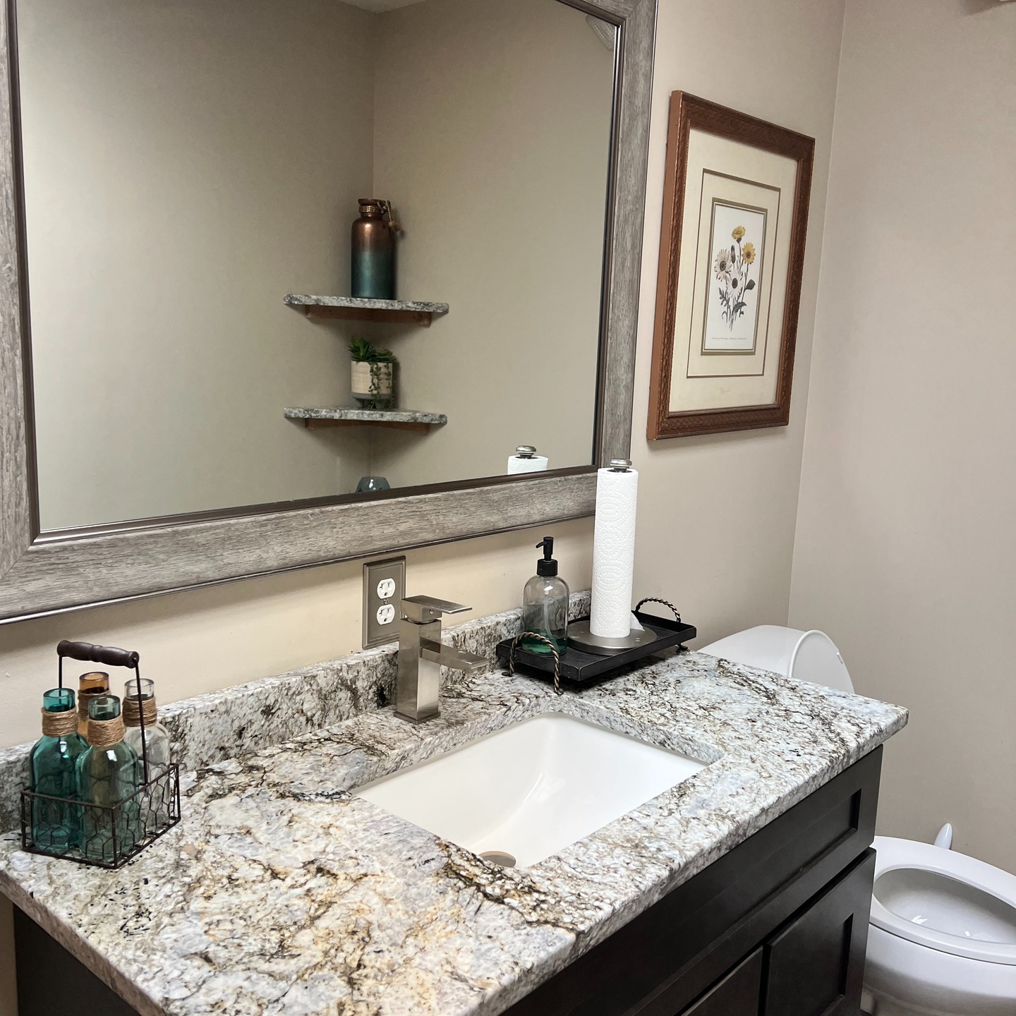 "Bring your vision to life in stone. Lexington’s custom countertop specialists are ready to craft your next masterpiece."
👉 #LexingtonStoneWork #MGMStoneCreations #CustomCountertopsLexington #LexingtonKYDesign #LexingtonHomes #KitchenRenovationKY #LuxurySurfaces #QuartzCountertopsKY #HomeStyleLexington #LexingtonInteriors