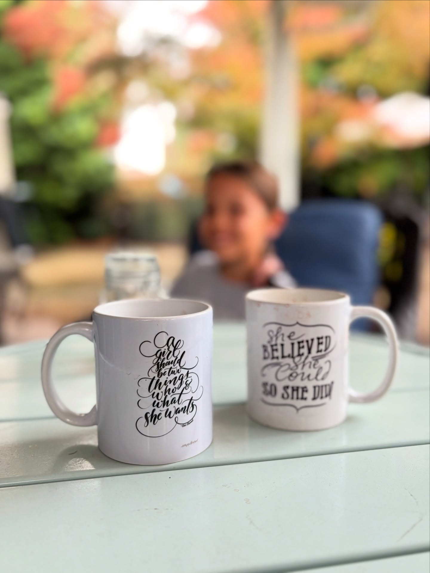 Hot cocoa date (watching the rain) with my girl today! And our mugs are twinning.🖤🤍🖤🤍