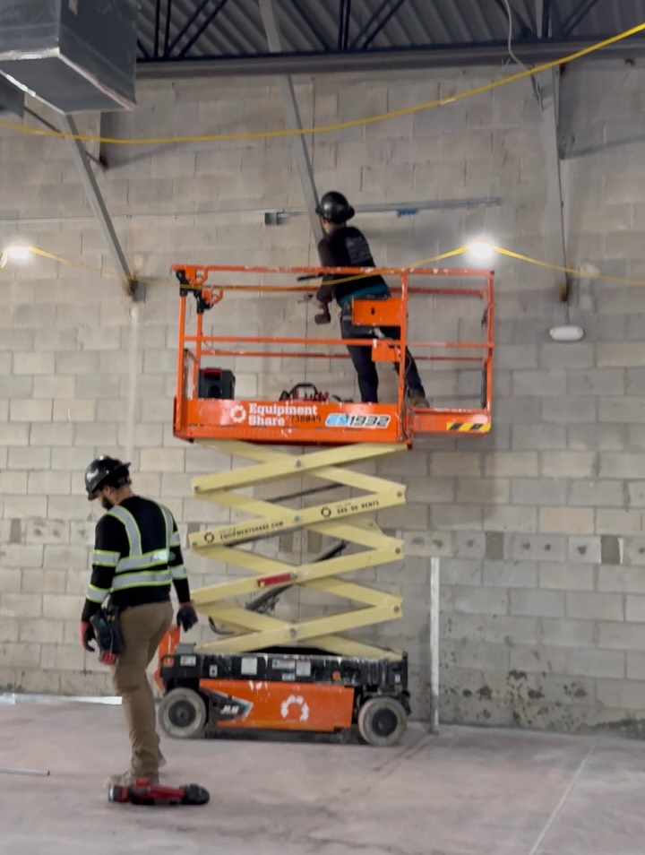 Overhead preparation, coming soon electrical rough-in in collaboration with
@interstruct.design.build