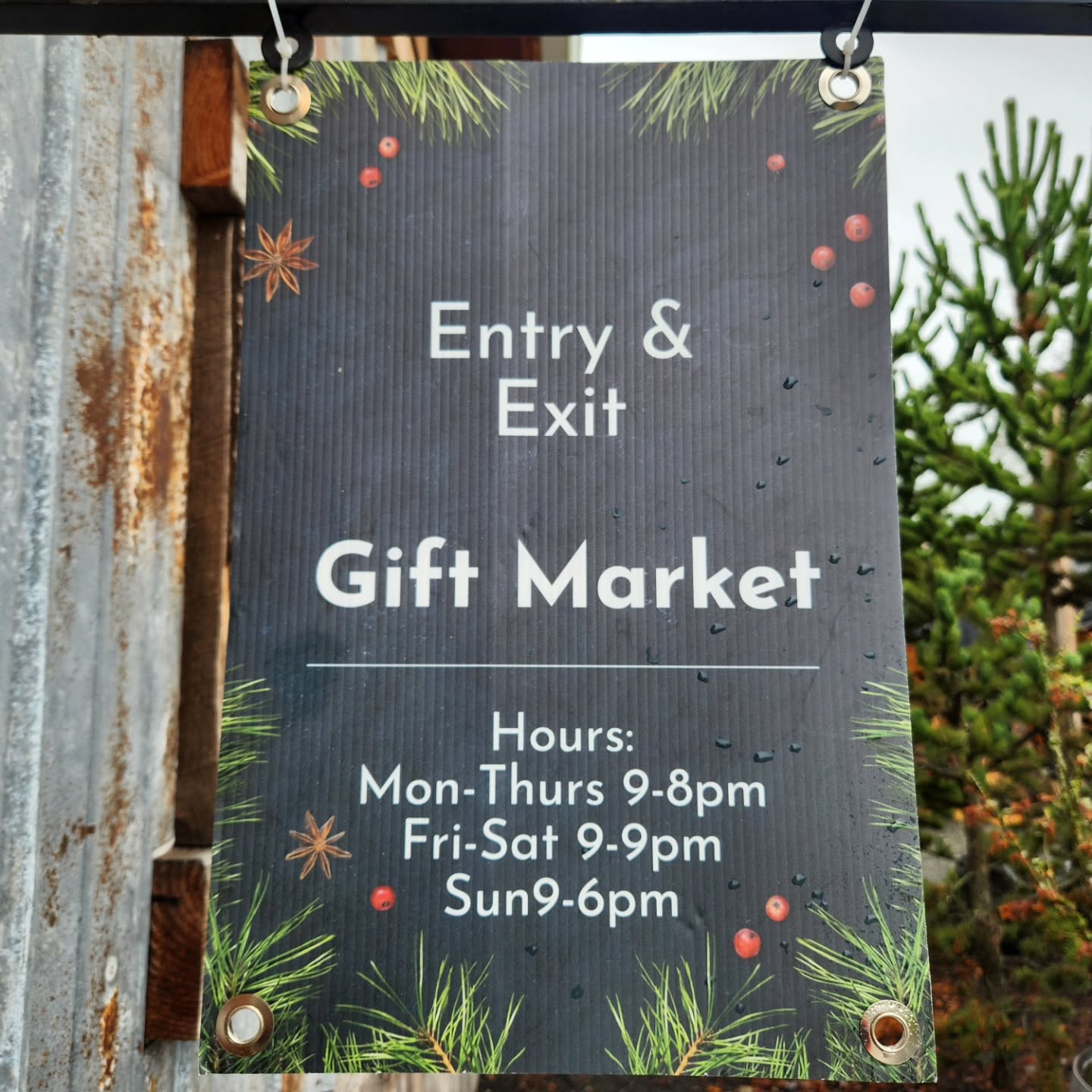 Find Us at Christmas at the Farm Dairyland! 🐄🎄
We are excited to be set up at the beautiful Christmas at the Farm Dairyland!
📍Address: 12125 Treosti Rd, Snohomish, WA 98290
They are open every day! Come explore the wide selection of unique gifts and goods from many talented vendors inside the barn.
*Purchasing Our Carvings is Easy!*
1. Small Carvings: If the carving is small enough, simply bring it inside the barn to the cashier to check out.
2. Large/Heavy Carvings: If the piece is too large or heavy to carry, bring the **price tag** to the cashier. After you pay, a staff member will be happy to help deliver the carving directly to your vehicle!
Come shop local and find the perfect, one-of-a-kind treasure!