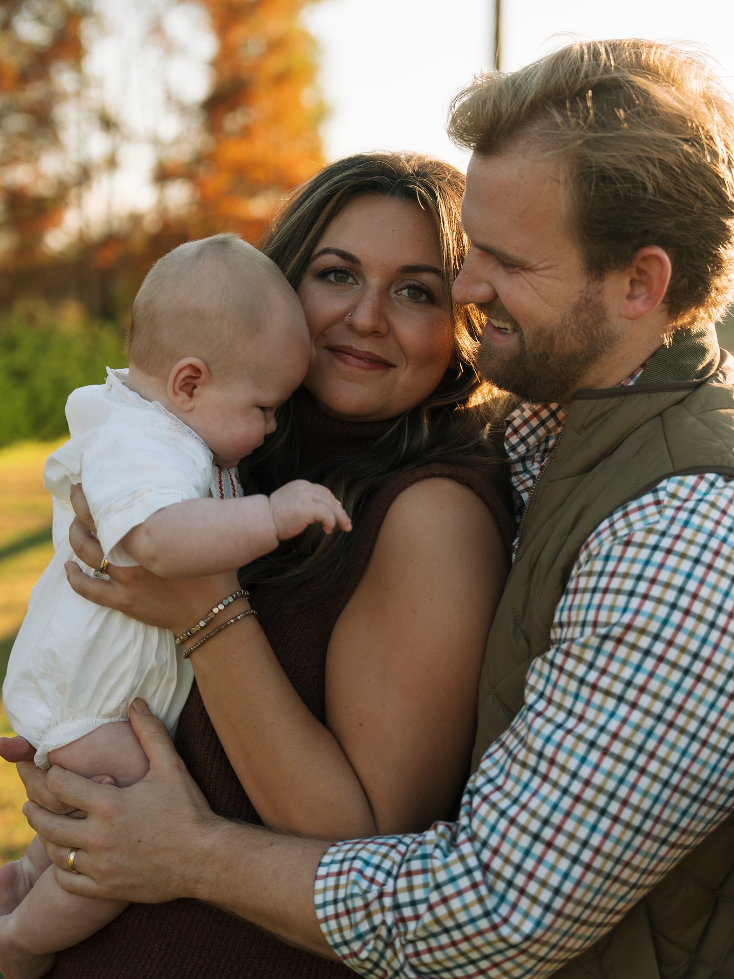 Holiday minis were SO MUCH FUN this year 🥹 I’ve received a few inquiries about families wanting to book 30 minute sessions with me for Christmas photos, and the short answer is sorry, I only offer full length sessions for families outside of my seasonal minis!
My minis are meant to be quick sessions centered around a specific activity or prompt. I put a ton of time and energy collecting items and setting things up for my minis! The 45-60 minutes of build up and tear down and money spent on rentals/props is worth it for the 5-6 back-to-back sessions over the span of a few hours.
90% of the time, my mini session clients are returning clients. This makes a world of difference because I already have spent time with these families - I know how they photograph and behave in front of the camera.
As for my general sessions, they have a very different approach. They’re centered around that family (or couple) instead of the other way around. Planning and preps looks different, and the time spent with my client is intended to be longer to reach the sweet magical spot in the session where things truly start to fall together.
Creativity and building something beautiful both through digital imagery and friendship is important to both myself and my business. I can’t reach that goal with “turn and burn” 30 minute sessions on a random weekday.
If you’re a client that wants only a quick seasonal session, I highly recommend joining my email list! Going forward, my email list will get early access to my mini sessions!!