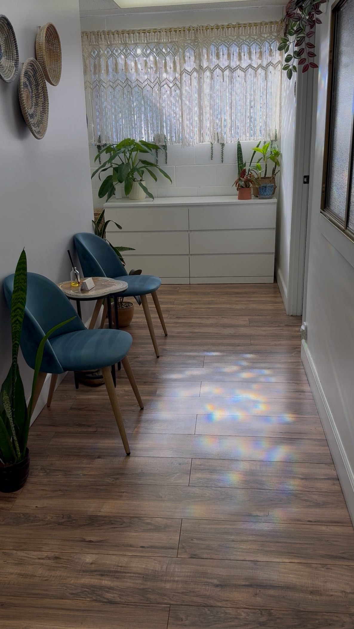 Welcome to My Little Beautique!
A collective of beauty professionals passionate about their specialties.
We can’t wait to see you here!
#losangelessalon #culvercity #losangelesesthetician #losangeleslashartist #losangelesspraytan