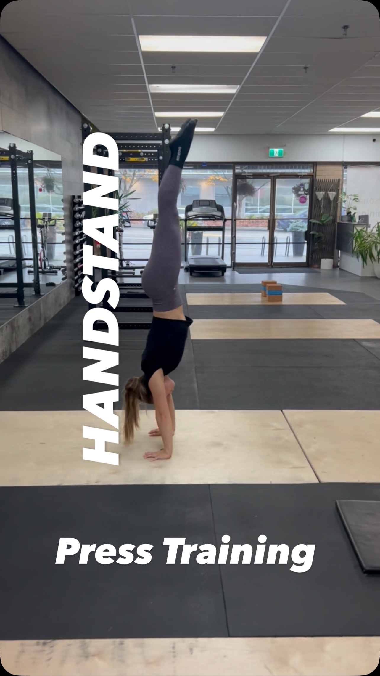 Press-to-Handstand - friendly entry competition (1/2, Tuck and Straddle entries), then hard conditioning.
#pressbychristmas #redefineyourpossible