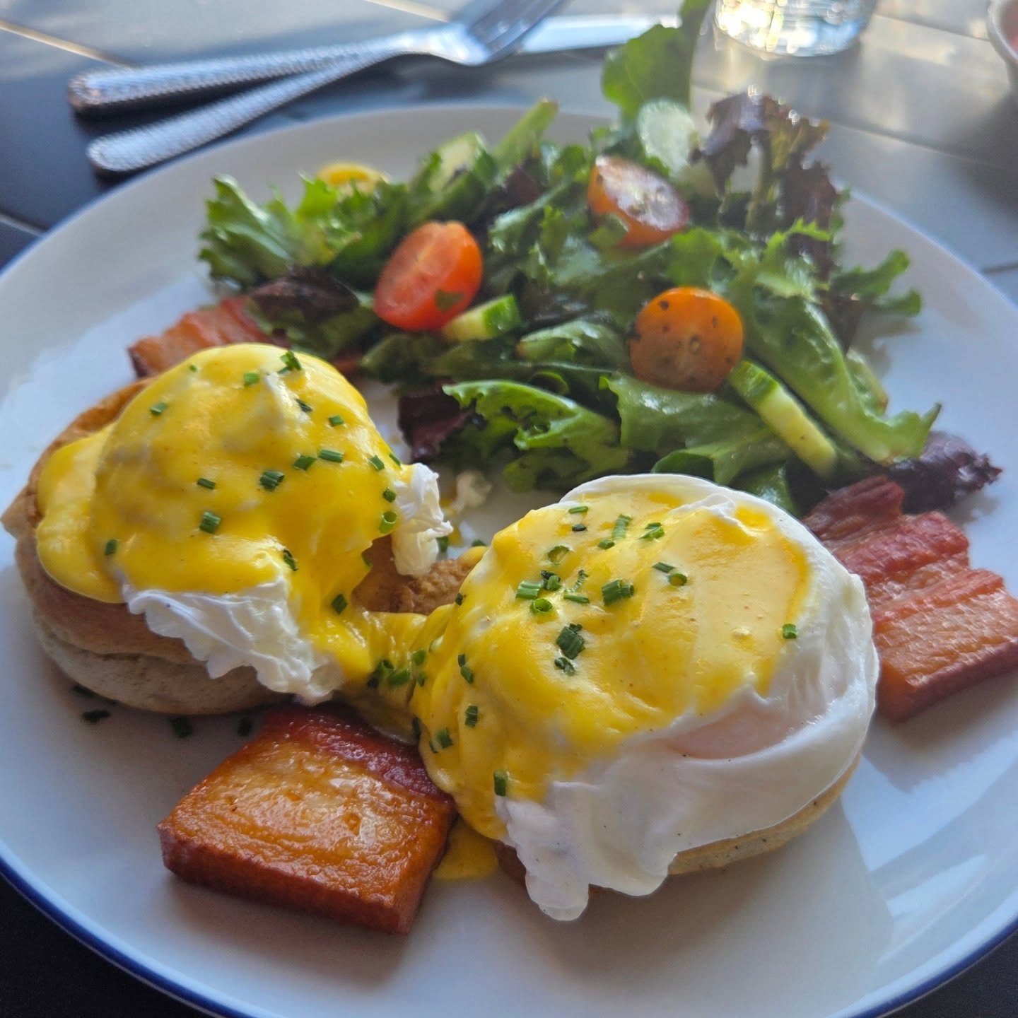 Waffle Benidict from @rootnbonenc
#brunch #waffle #benidict #porkbelly #hendersonvillenc #hvl #horseshoe #munchandmeanderwnc