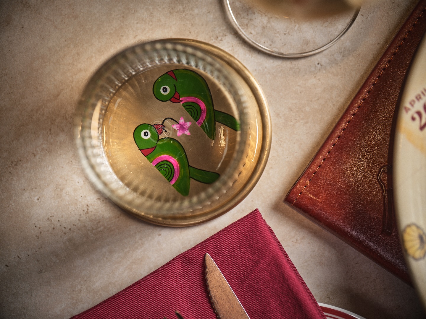 Every table tells a story — from hand-painted parrots to custom brass accents, each element at Daryaganj is crafted with care and meaning. Because true hospitality lives in the little things.
📍 Now open at Park Plaza Hotel, Sukhumvit Soi 18
📞 Call: 026587077
#DaryaganjBangkok #DesignWithSoul #IndianDetails
#FineDiningBangkok #IndianCraftsmanship
#FromDelhiToBangkok #DaryaganjLegacy #LuxuryDining
#CulinaryHeritage #TableStories #AttentionToDetail
#IndianDesign #NorthIndianCuisine