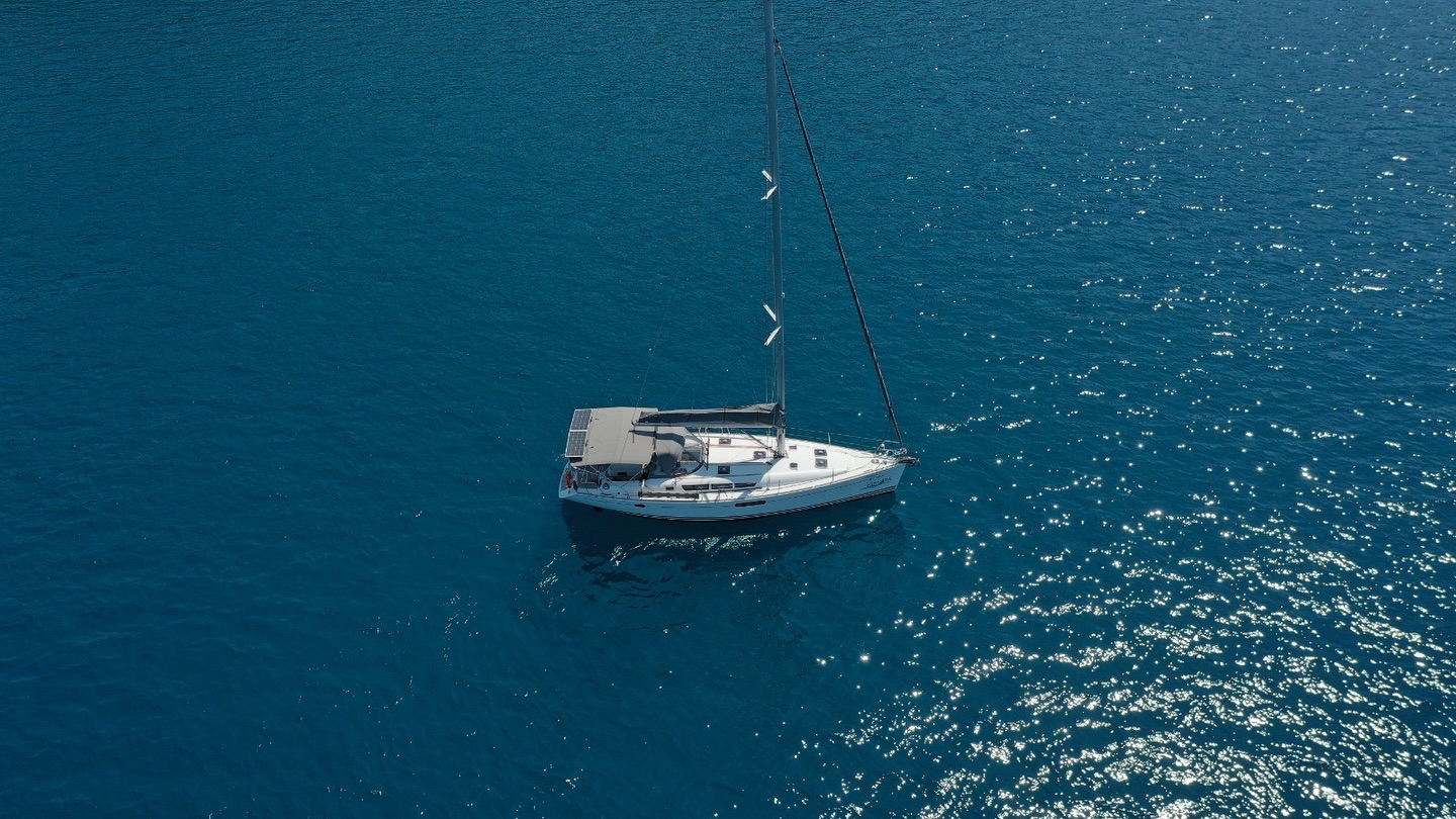 Jeanneau SO 44i for sale 📣
Designed by Philippe Briand ✍🏻
A proven and reliable Jeanneau Sun Odyssey 44i, professionally maintained and operated in a reputable charter fleet.
MIKNATIS Yachting
.
#yachtsforsale #sailyachtforsale #luxuryyachtforsale #usedyachtforsale #preownedyacht #sailingyachtforsale #jeanneauforsale #jeanneauyacht #jeanneau53 #jeanneauowners #yachtbroker #yachtsales #boatdealers #yachtmarket
#SailingDreams #LuxuryYachtLife #JeanneauYacht #BlueWaterCruising #OceanLovers #DreamYacht #sailyourstory #YachtForSale #Jeanneau53 #SailingYacht #LuxuryCruiser #BrokerListing #PreOwnedYacht #yachtsales