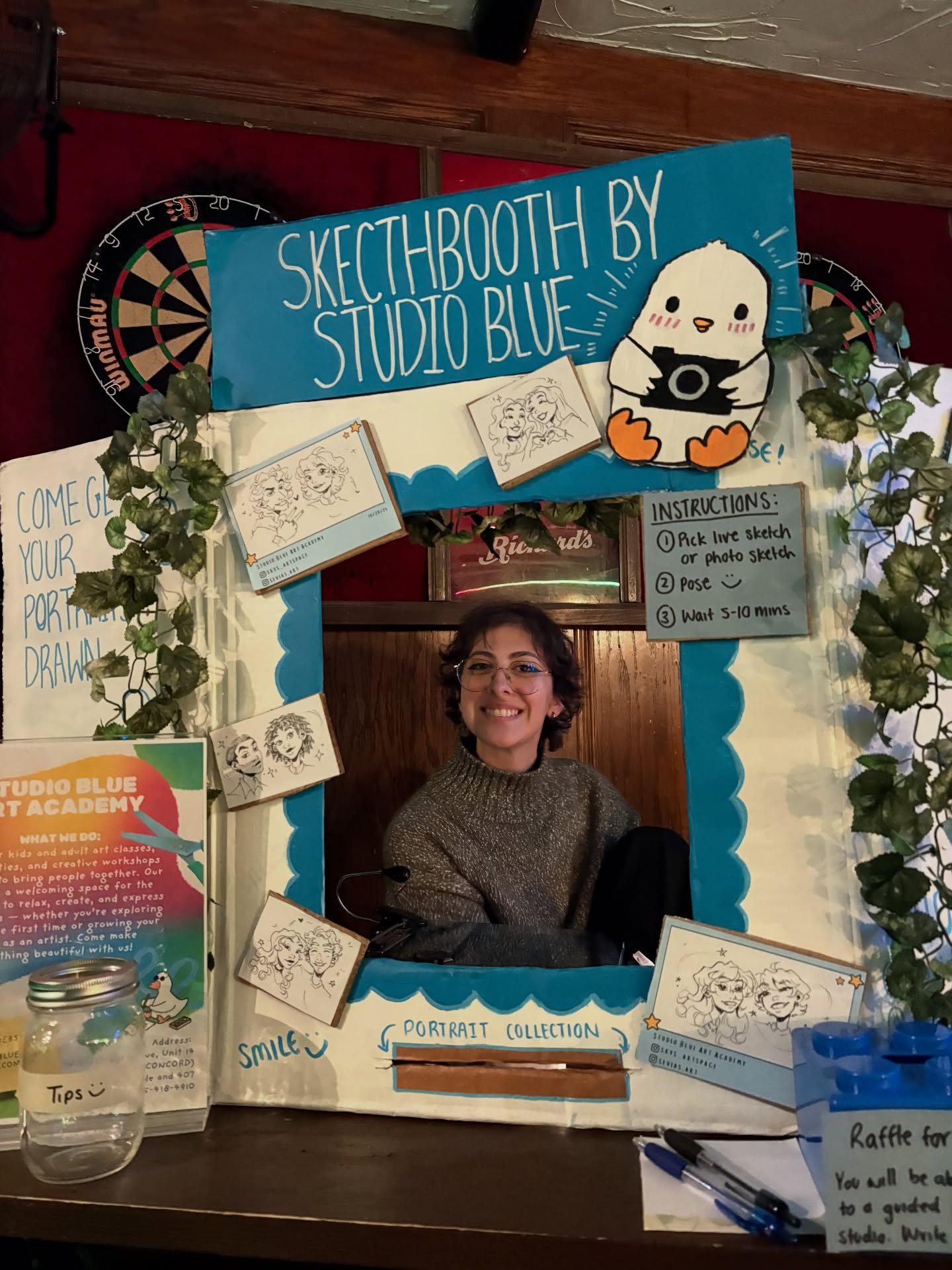 Thank you TD for having us at your event! Vee and Sofia had such a great time chatting with everyone, and I know Sofia had an absolute blast drawing all your portraits 🤭💙