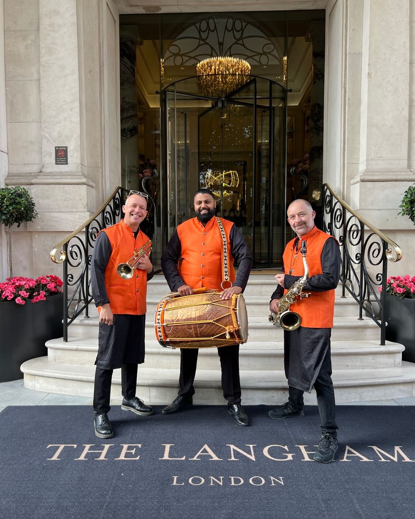 Making your event memorable!
www.dholplayersbandbaja.com
BOOK NOW
07988790697
#dhol #wedding #reception #entrance #symphonyliveband #parties #london #leicester #music #festivals #religousfunction #groom #bride #trumpet #saxophone #tablasitar #backgrounddj #international #trombone #internationalweddings #horseandcarriage #horse #dholplayersbandbaja #saxophonesolo #weddingentrances #bhangra #bandbajabandbaja