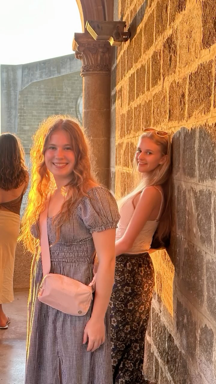⚡️THROWBACK THURSDAY⚡️
Take a look back to our Fall 2025 Puglia trip!
We had an amazing time learning about social justice and meeting all our amazing community partners!💜
Students: what was your favorite part of the Puglia trip?!🤔