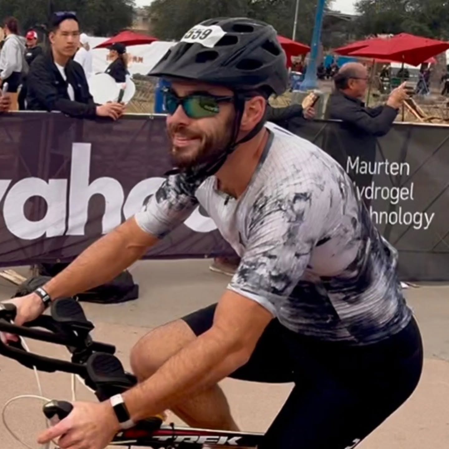 We’re so proud of our 3C Fit family – and today we’re celebrating what commitment can look like.
Just like David Mann powering through a Ironman — battling open-water swim cramps, overcoming a flat tire during a 112-mile ride, and pushing past screaming hamstrings in a full marathon — the journey to your goals is tough… but with the right support, it’s possible.
And every David needs a Jessica.
Shoutout to Jessica Williams, the kind of encouragement, guidance, and accountability, Because nobody reaches their goals alone.
If you’re ready to challenge yourself, grow with a supportive community, and have a team that shows up for you…
Join 3C Fit.
Your transformation starts with you. 💪🔥