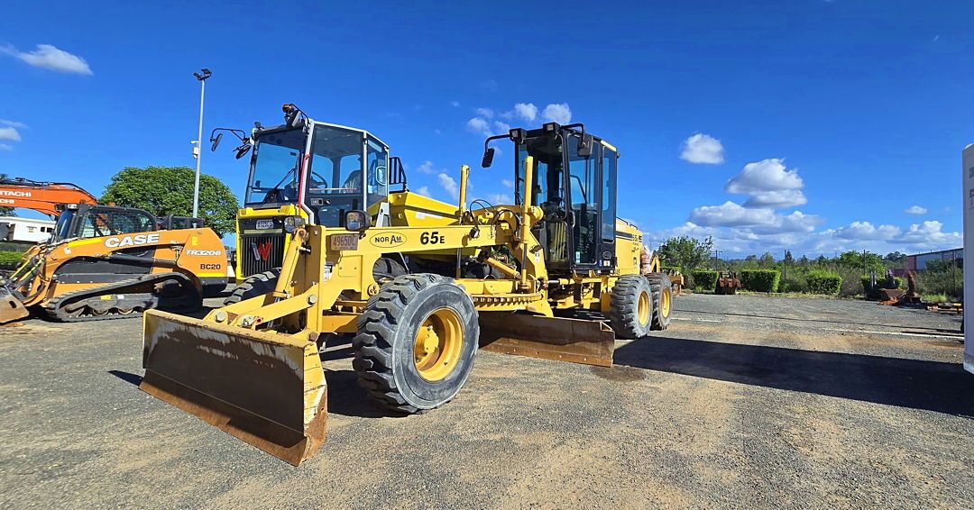 💡 Redi Tip: Not sure what size machine your job needs?
If you’re trimming, trenching, or moving bulk, give us a ring – our team will match you with the right gear first go.
📞 1300 851 871
#RediPlant #EarthmovingTips #PlantHireQLD #CivilHire #MachineryHire #GroundbreakingPlantSolutions