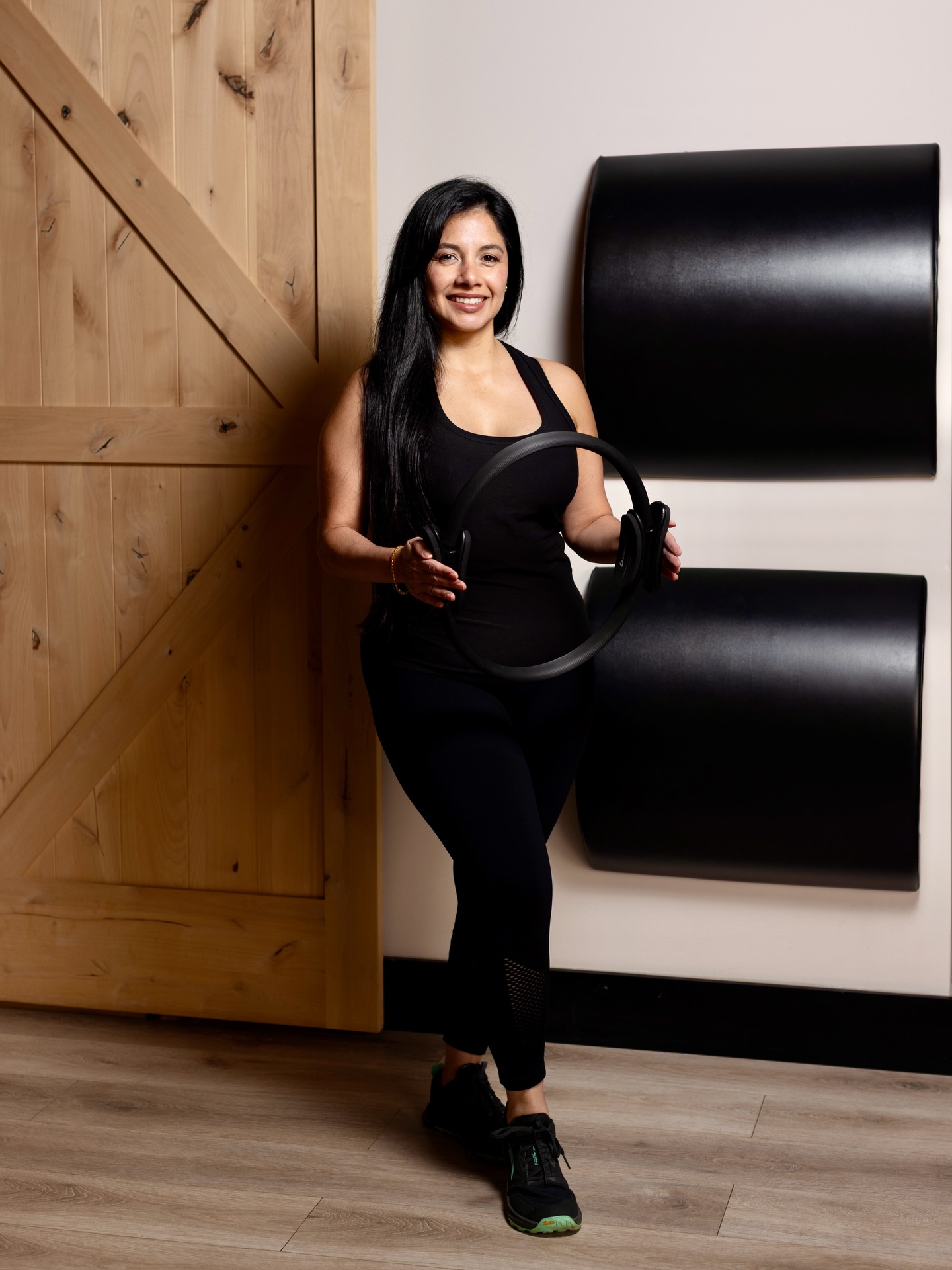 ๐๐๐ค๐ฅ๐ฃ๐ฆ๐๐ฅ๐ ๐ฃ ๐๐ก๐ ๐ฅ๐๐๐๐๐ฅ : ๐๐๐ซ๐ | ๐ฝ๐ฆ๐ ๐ฝ๐๐๐ฅ
๐๐๐ซ๐ proudly served in the U.S. Navy, and weโre grateful for her dedication and service. ๐โ๏ธ๐บ๐ธ
Now sheโs bringing that same strength and discipline to her classes โ donโt miss them!
๐
Mondays & Wednesdays
โฐ 6 PM
Come train with the best! ๐ชโจ
#houstonpilates #pilatesstudio #houstonfitness #reformerpilates